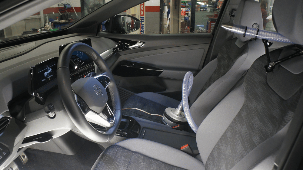 Qmhf volume source in a vehicle cabin for acoustic and vibro-acoustic transfer function measurements