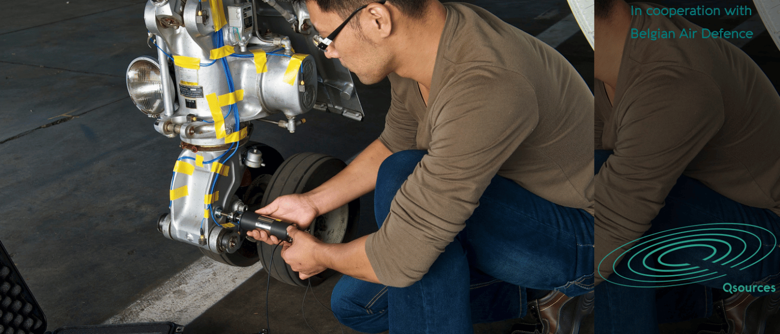 Qtmp thumper shaker used for low-frequency structural excitation on landing gear or heavy assemblies