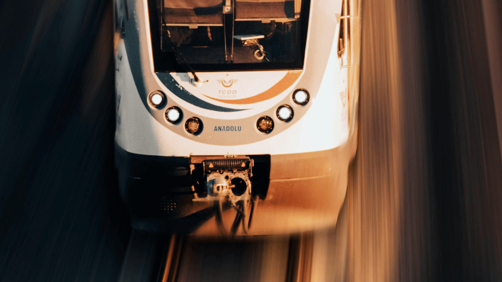 Railway rolling stock exterior noise and vibration context