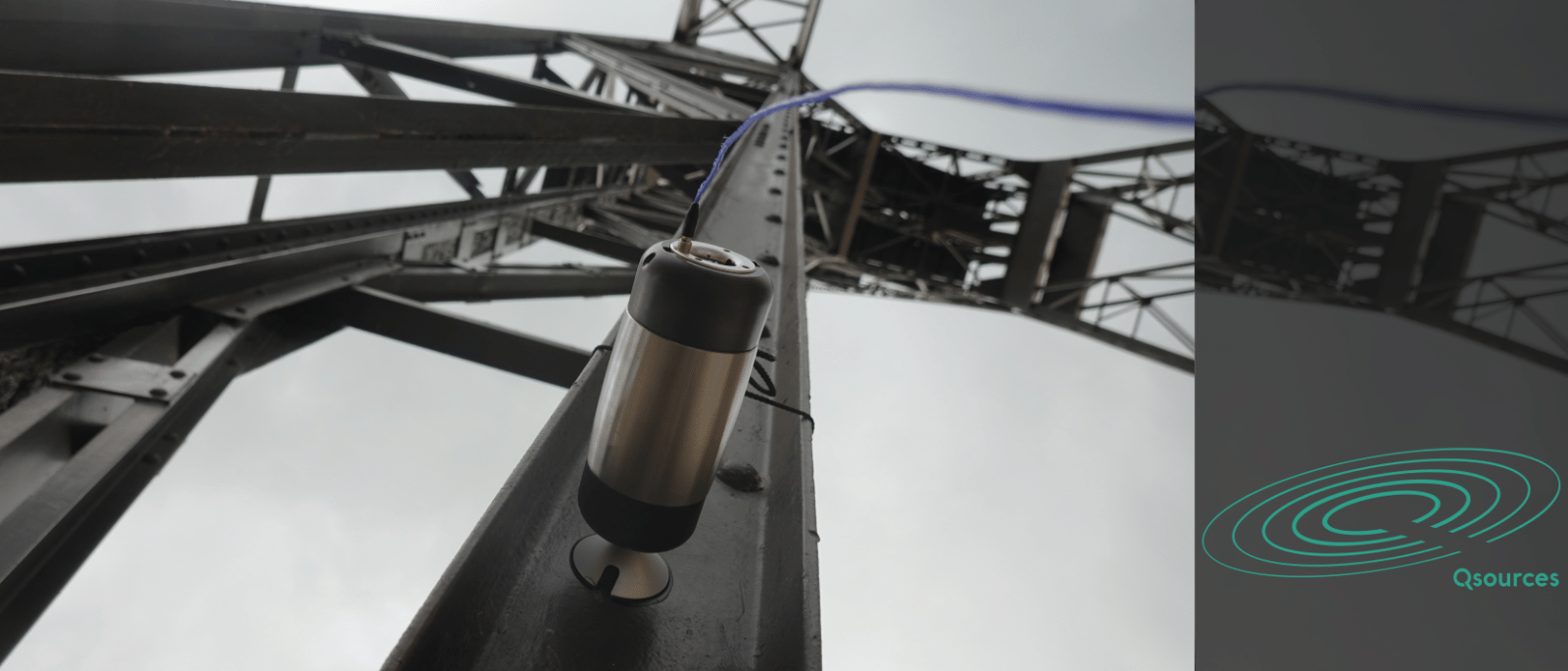 Qsls suspended large shaker mounted on a large structure for structural excitation testing