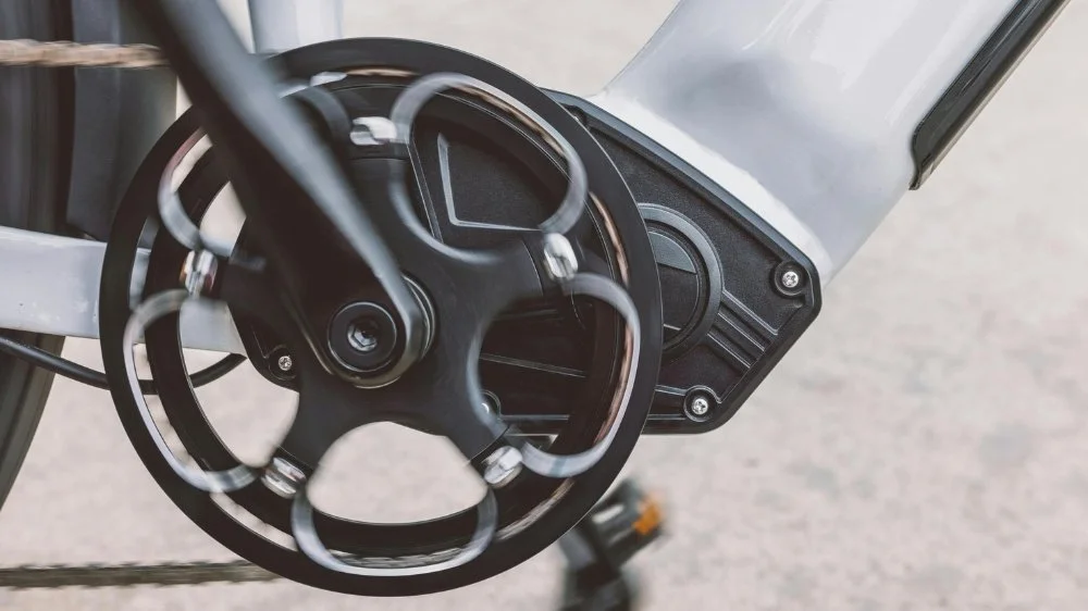 Crank motor integration: structure-borne vibration transfer into lightweight bicycle frames