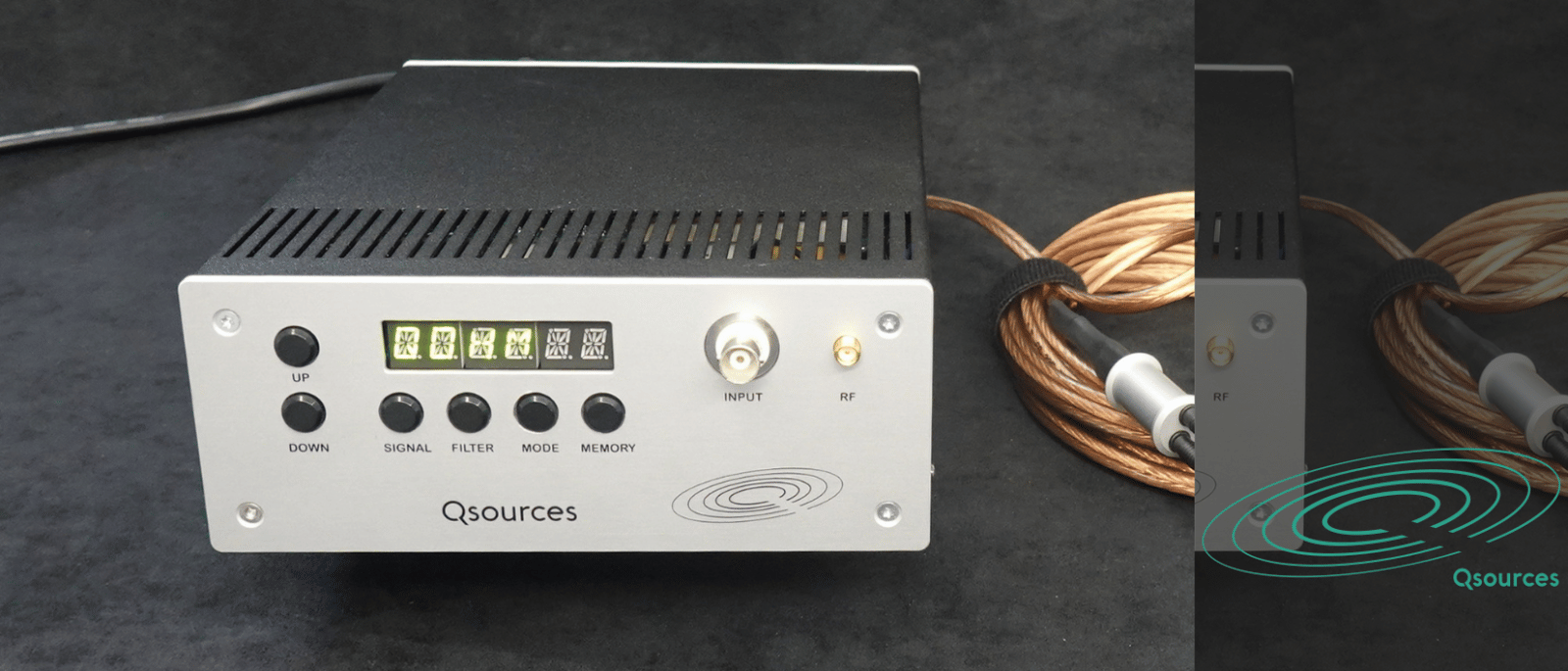 Qam measurement power amplifier for Qsources sound sources and structural shakers