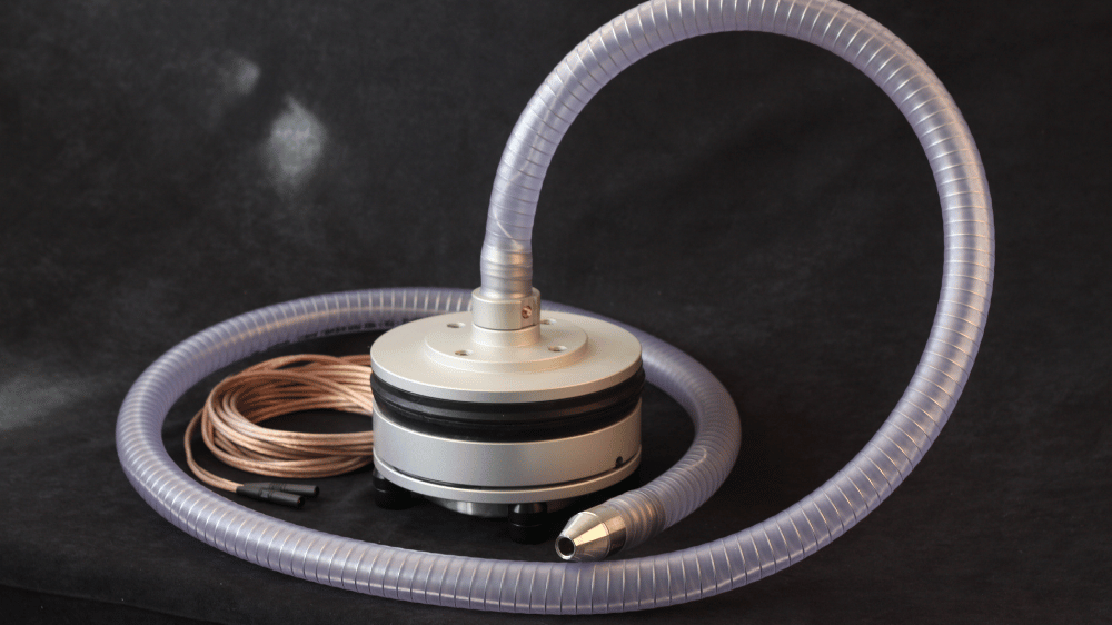 Qmhf mid-high frequency volume source product close-up