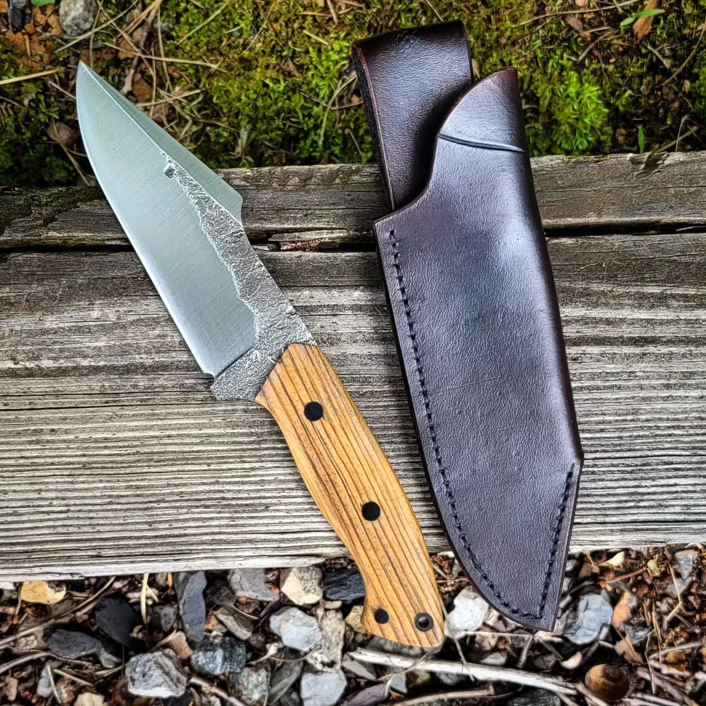 #knife #knifemaker #edc #blade #blades #huntingknife #bushcraft #knifelife #handmade #metalwork #bladehq #maker #knifemaking #homemade #diy #knifecommunity #metalworking #handmadeknife #customknifemaker #knifecollection #knivesofinstagram #knivesdail