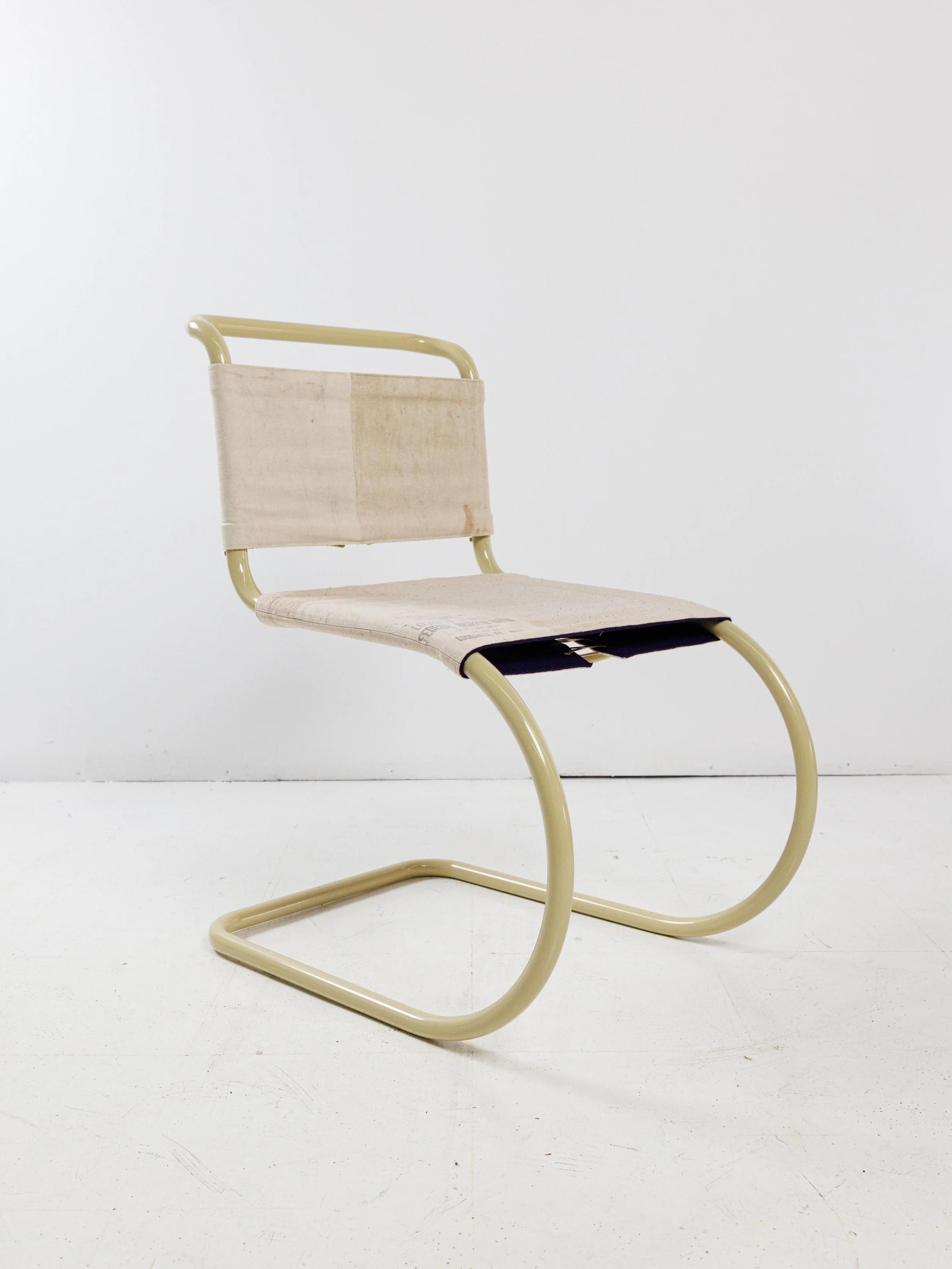 ChairE-commFull-24.jpg