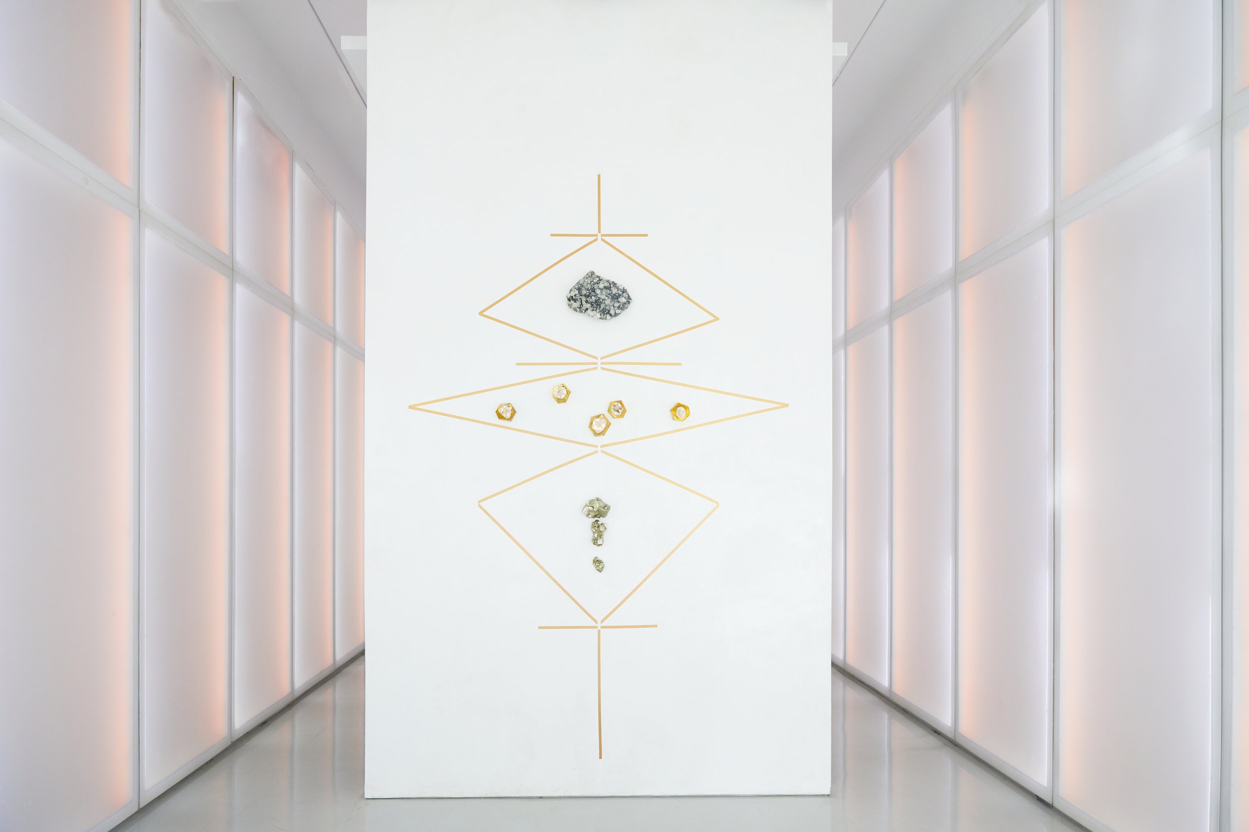 1_entrance.jpg