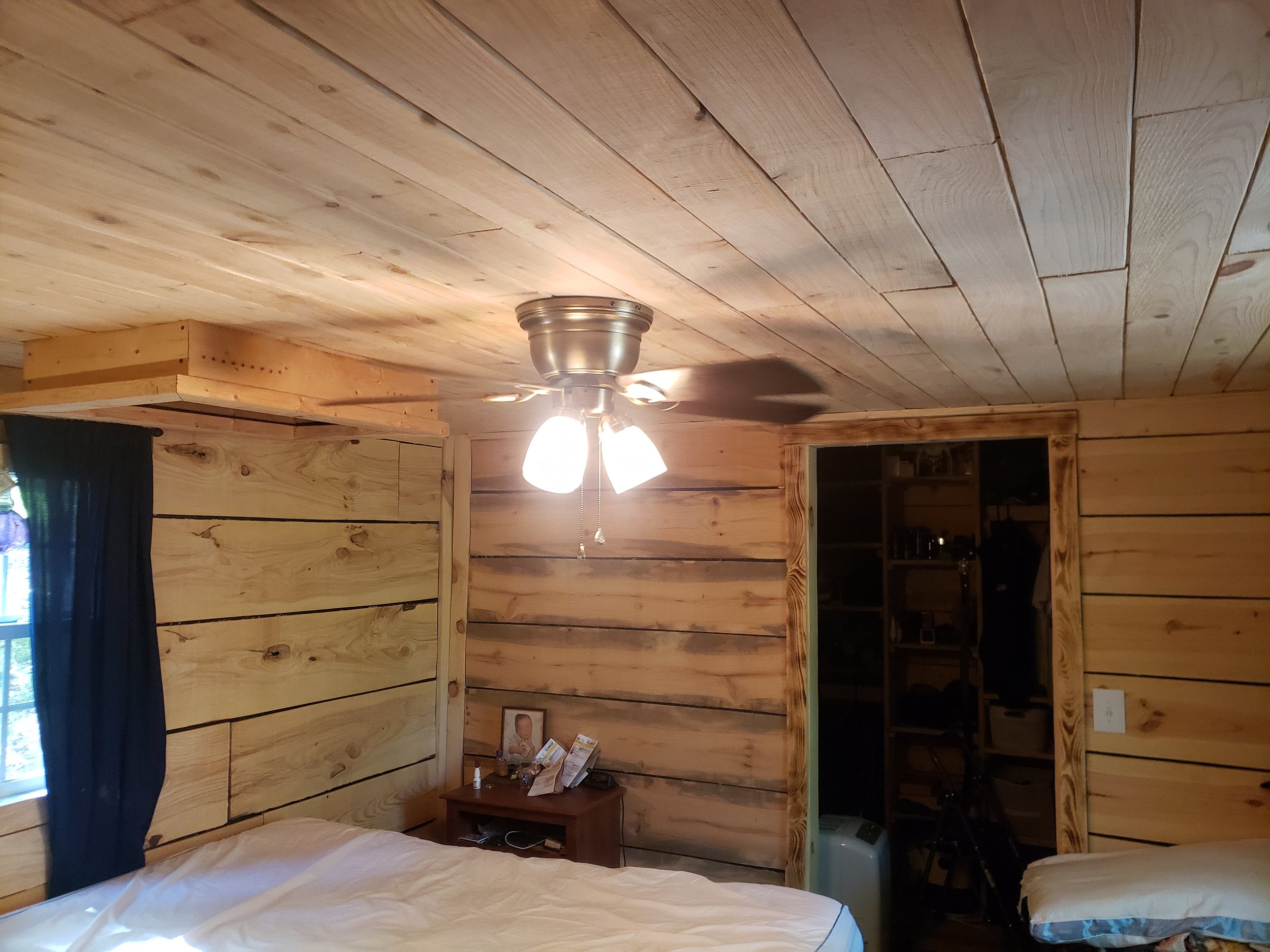 bedroom.jpg