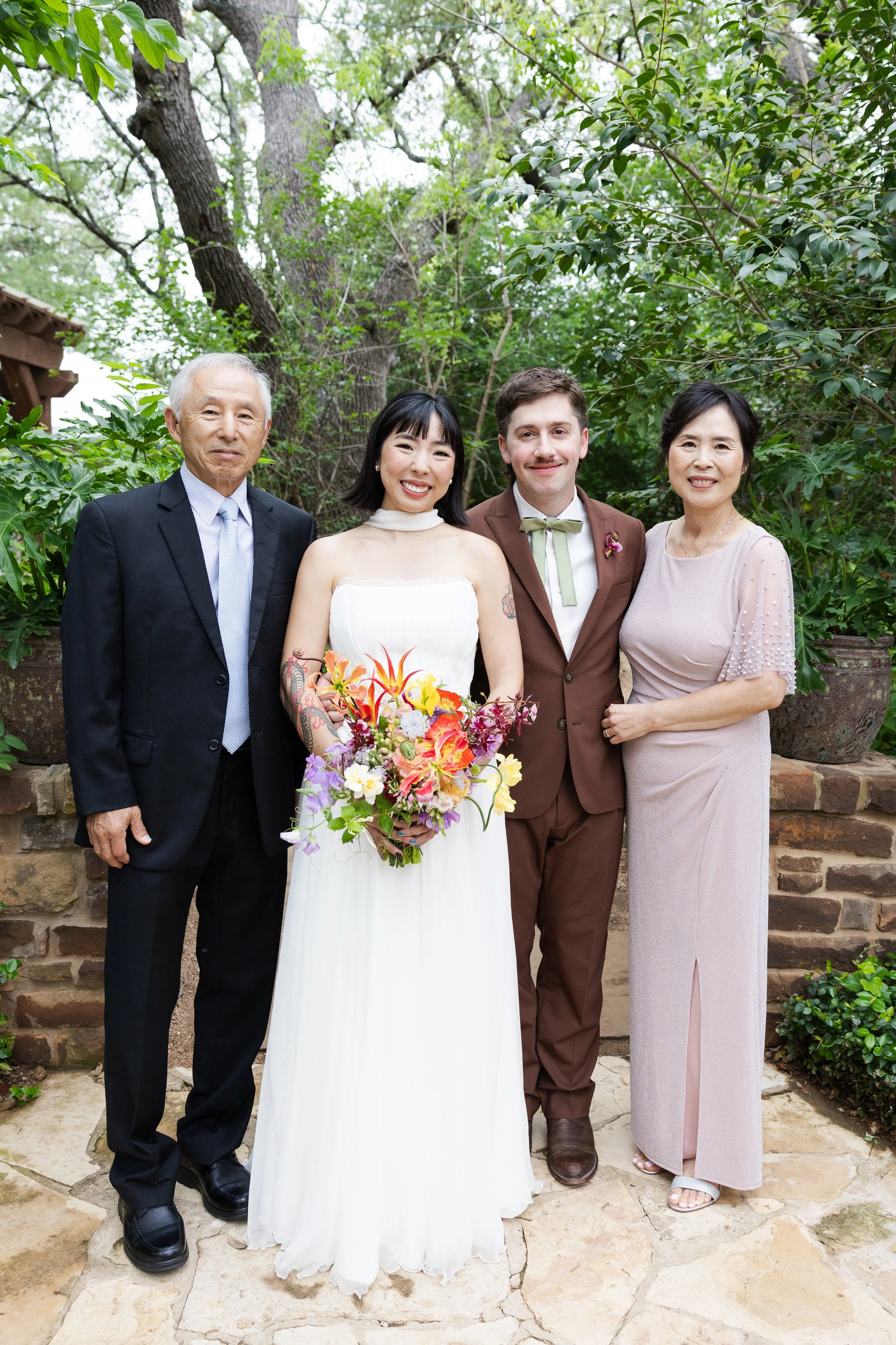 all images by Julia Bonugli, taken at Hudson Bend Ranch, Austin TX
