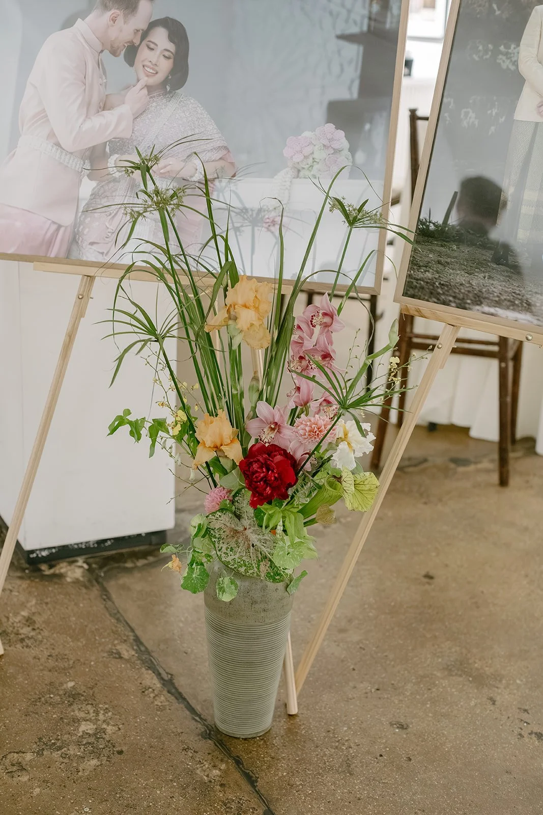 christina stephen cocktail hour art gallery fort worth artspace 111 texas wedding photographer joanna creates-8.jpg