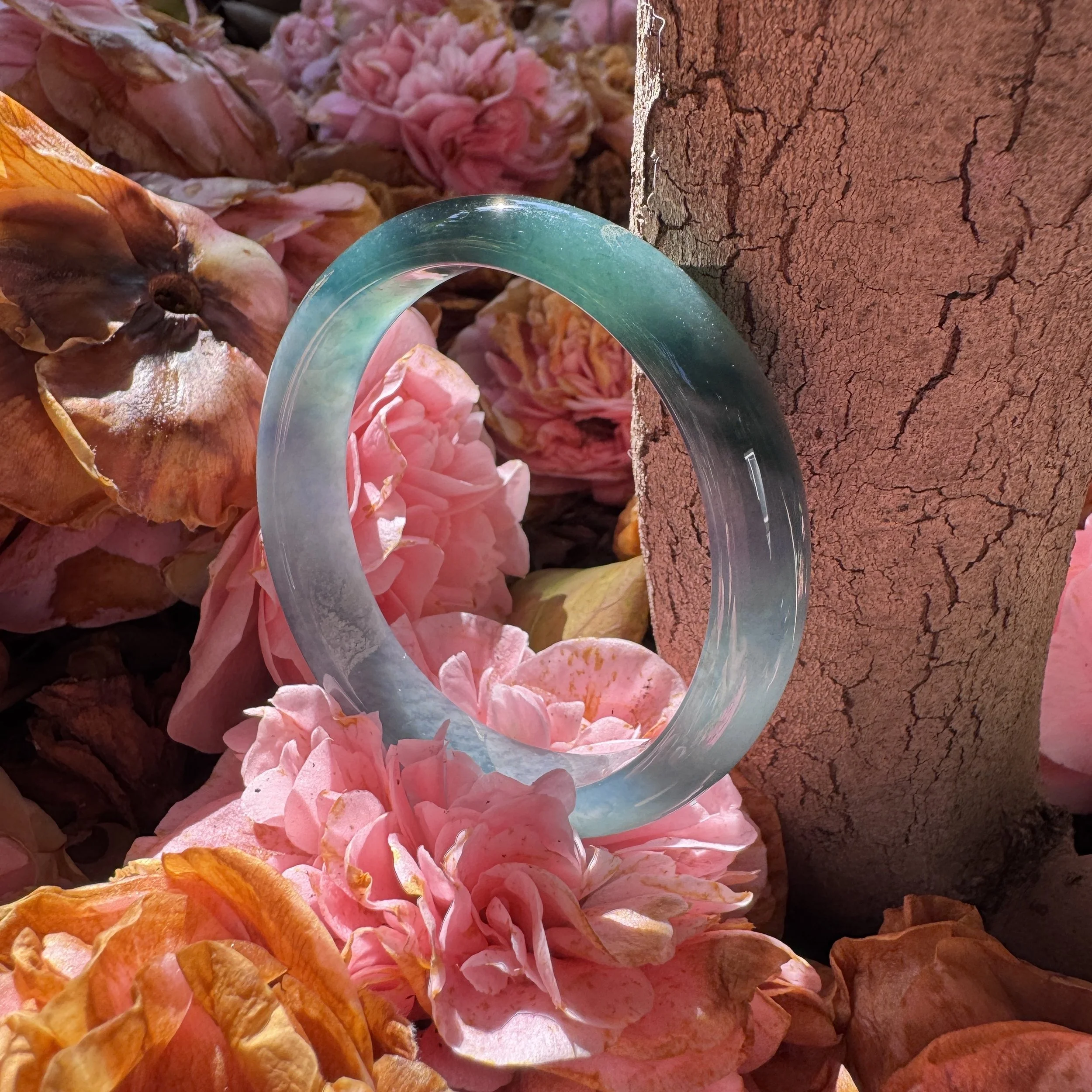 Jade bangle bracelet -Blue-Water Guatemala jadeite （56.9mm)