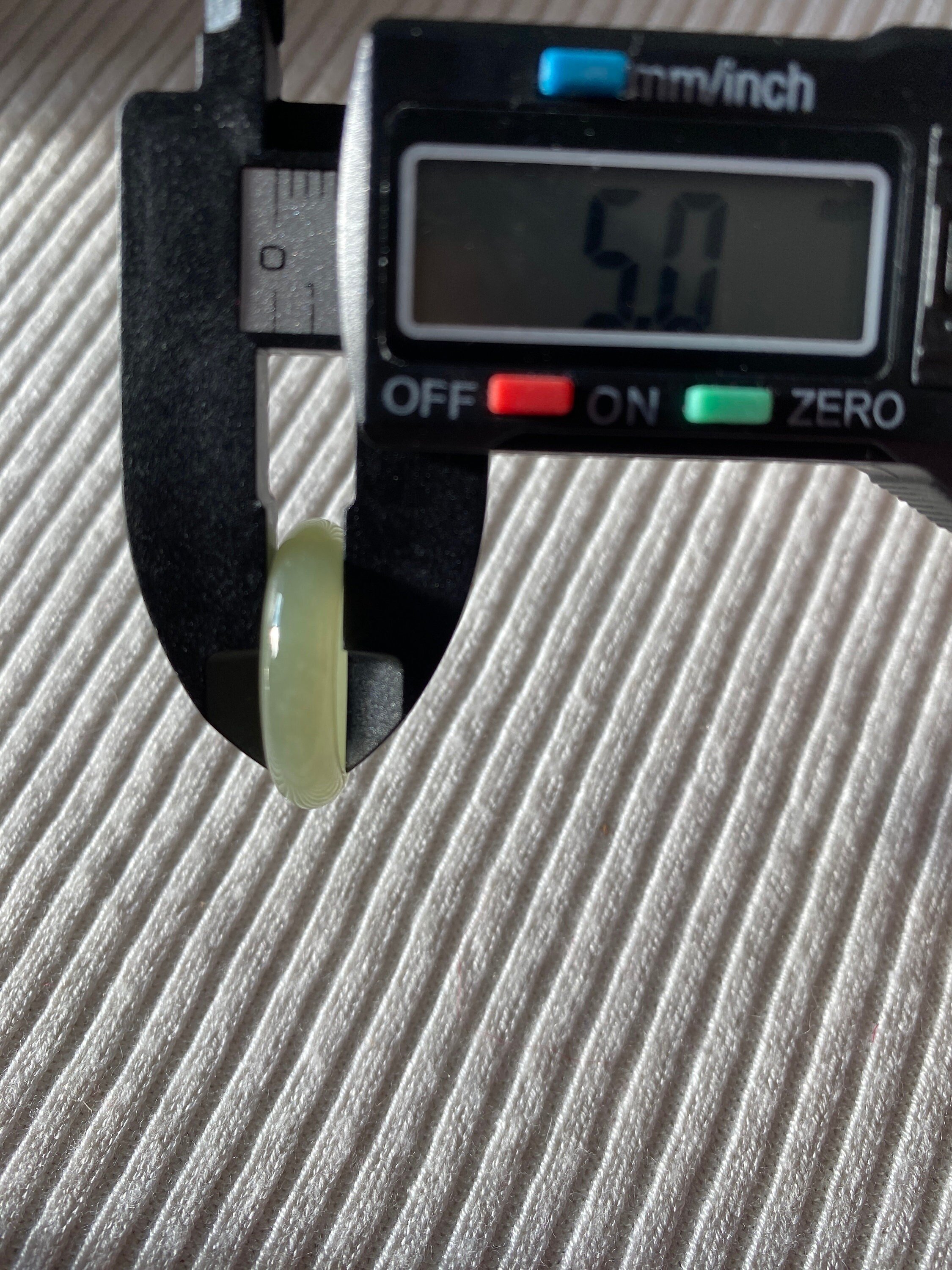 jademastervancouver.com