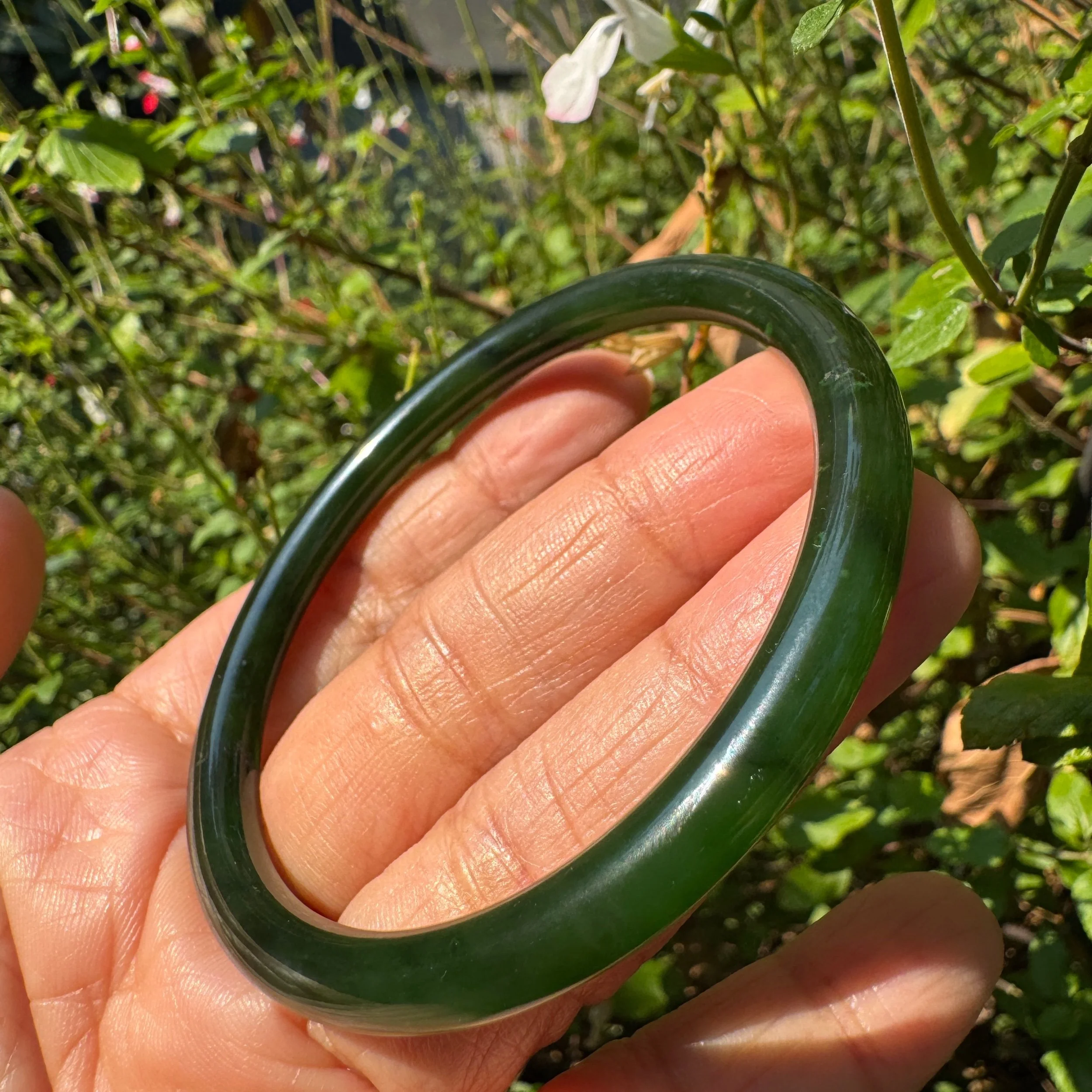57.6mm Canadian Nephrite Jade Bangle Bracelet