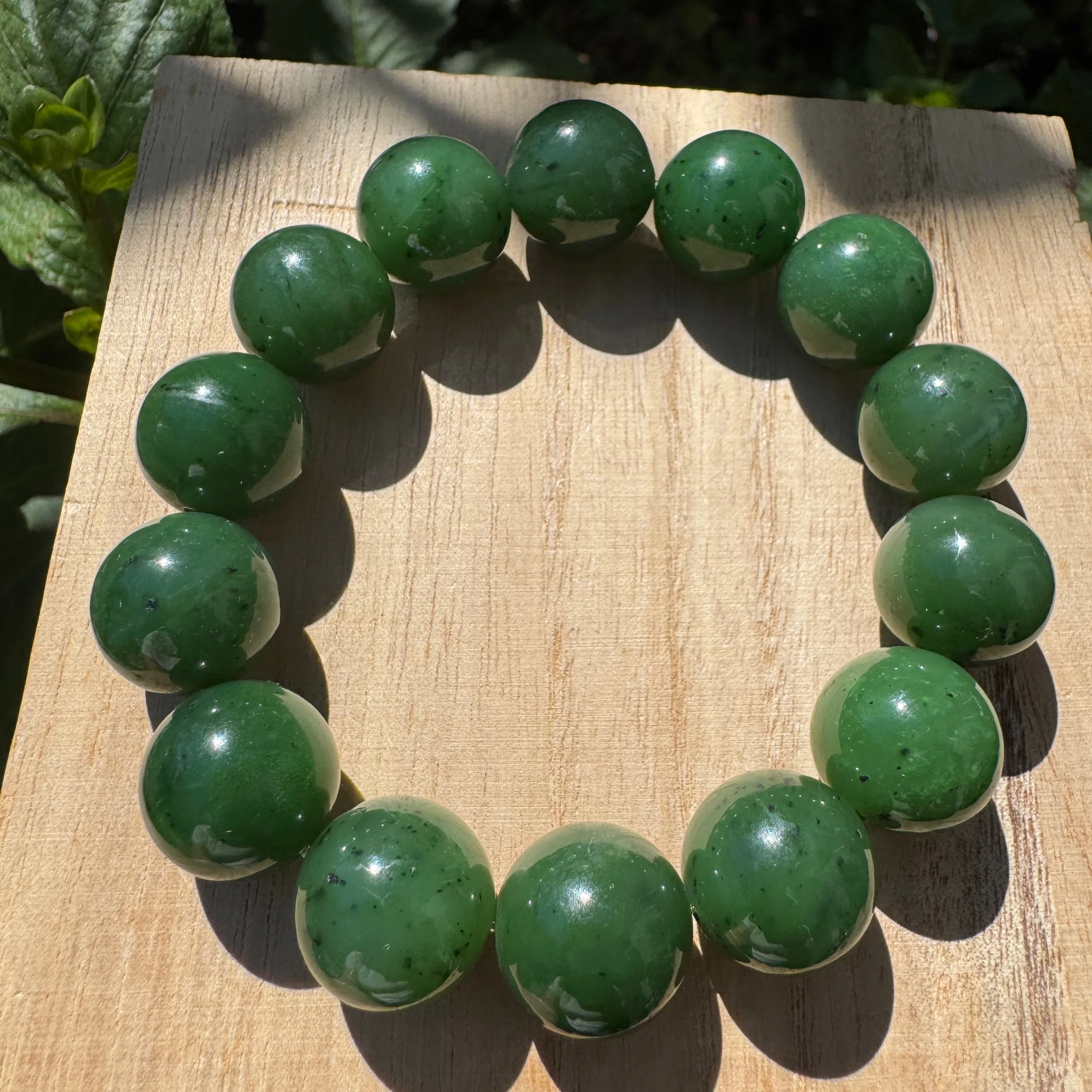 Natural Canadian Green Nephrite Jade 16mm  Bead Bracelet