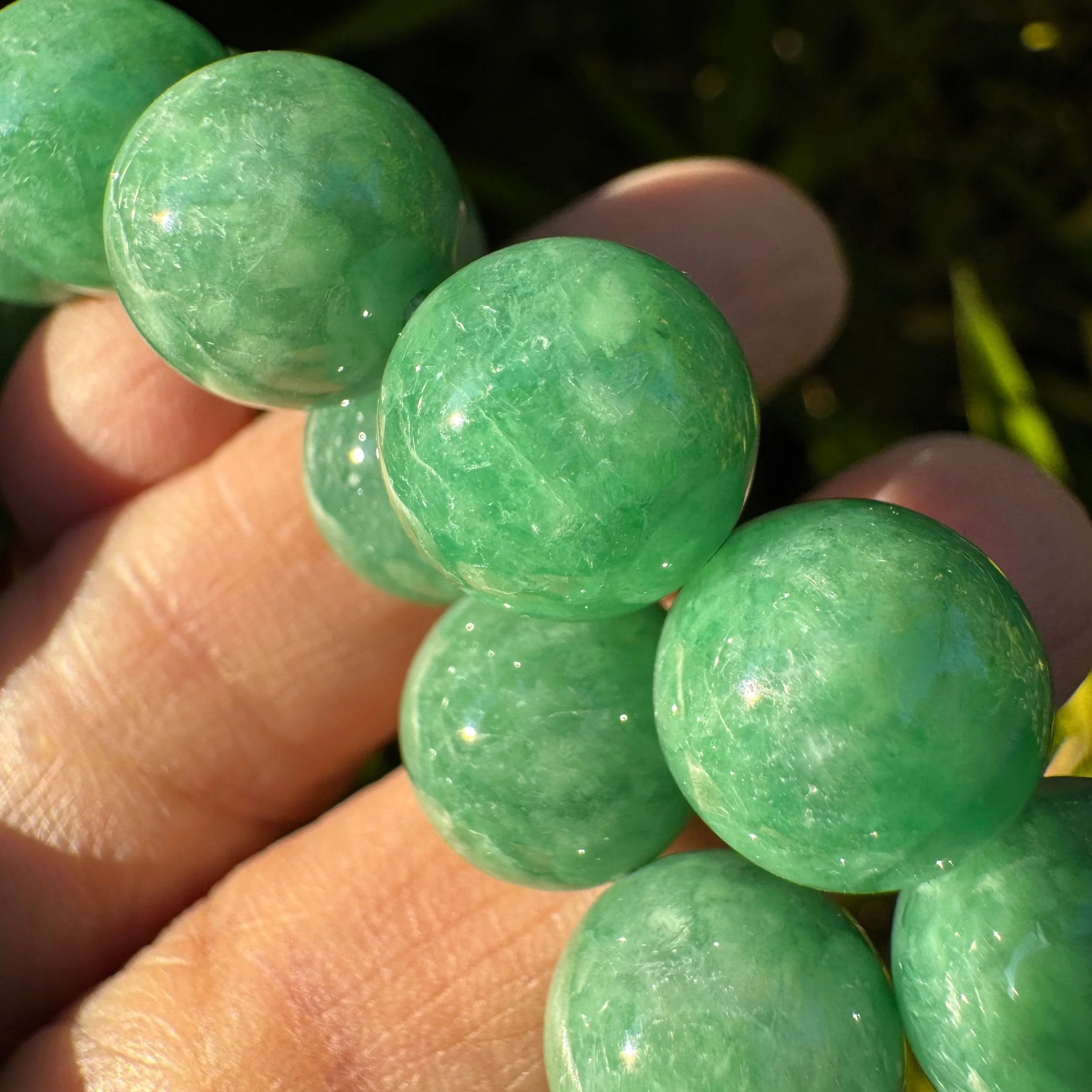 totally natural emerald green jadeite beads
