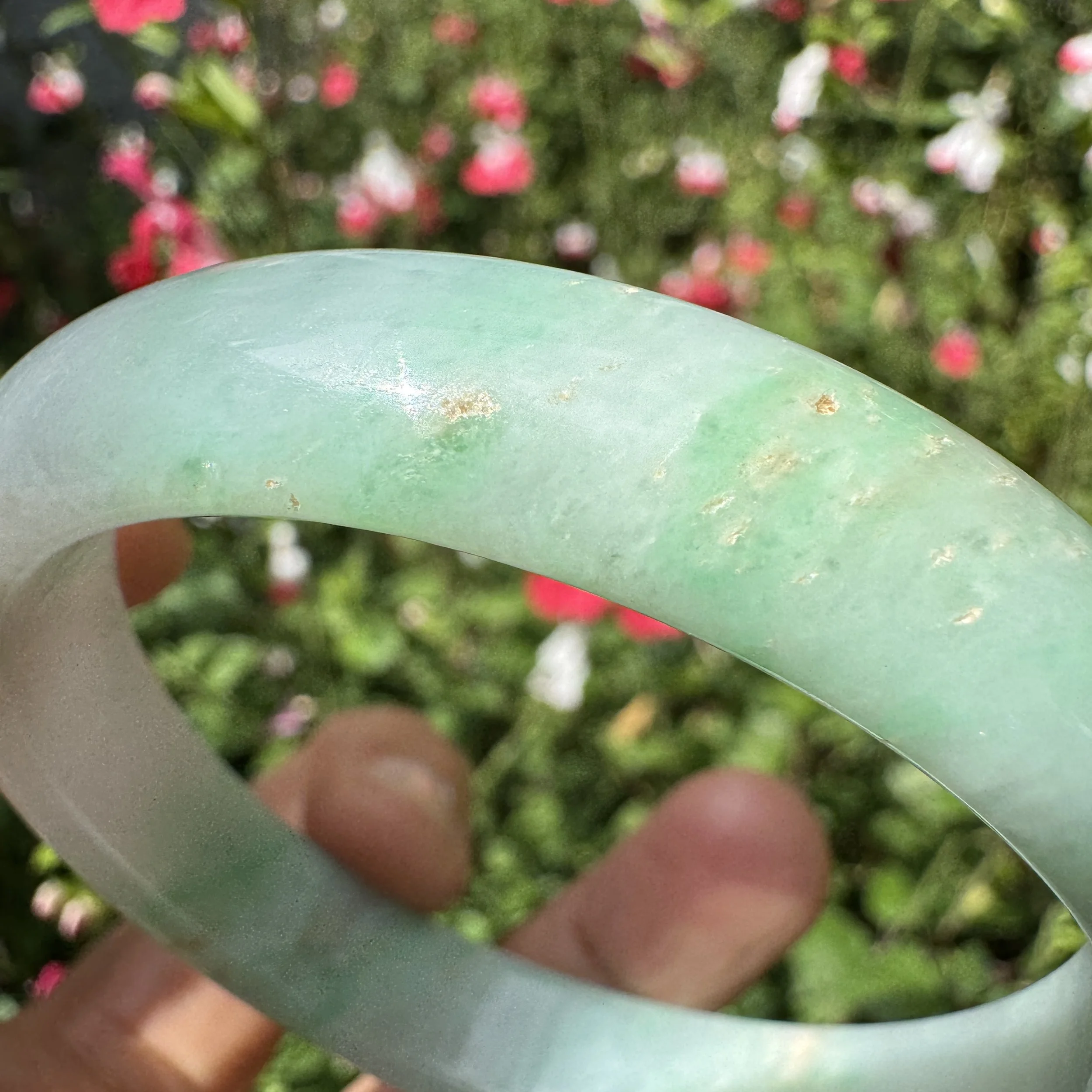 apple green jade-jademastervancouver.com