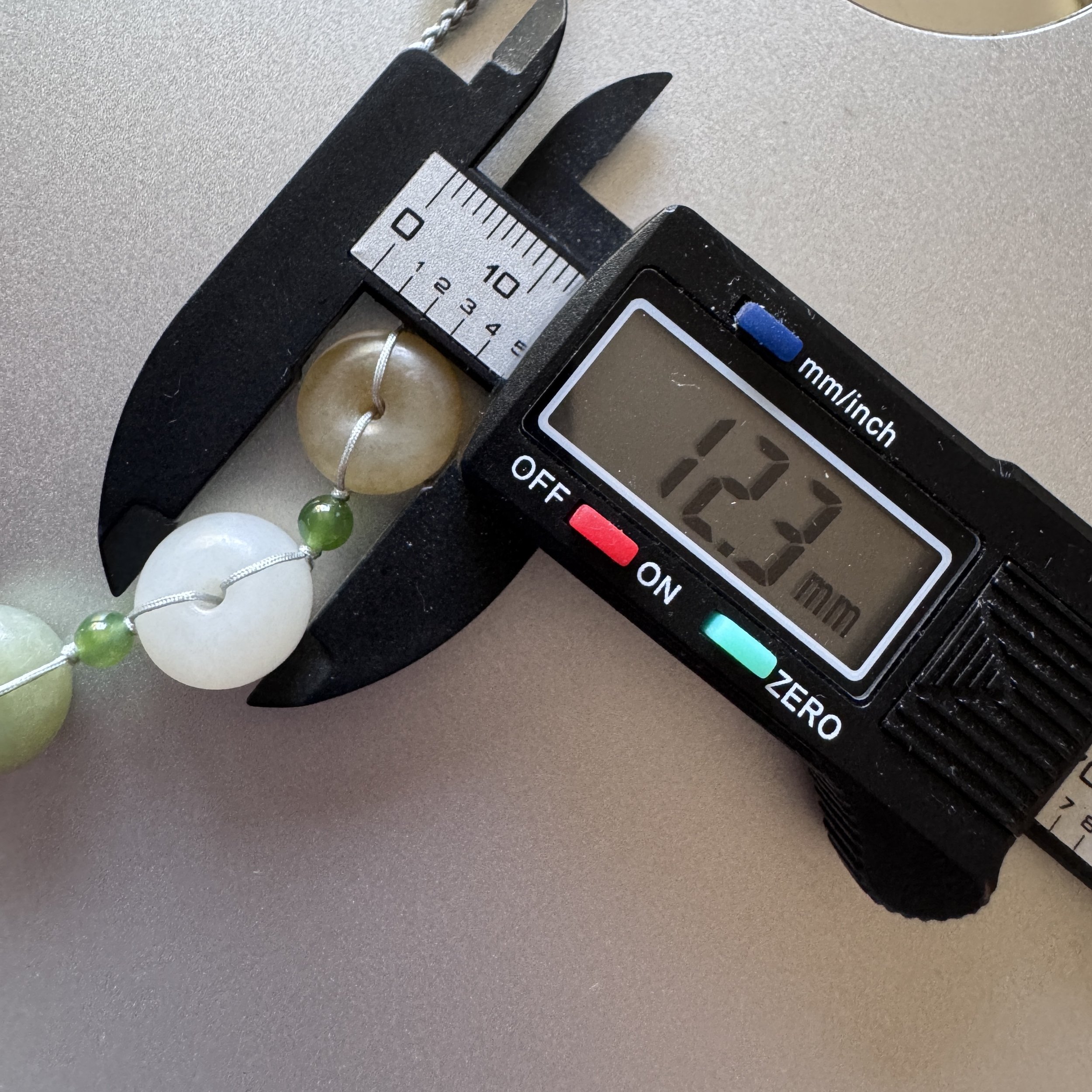 jademastervancouver.com