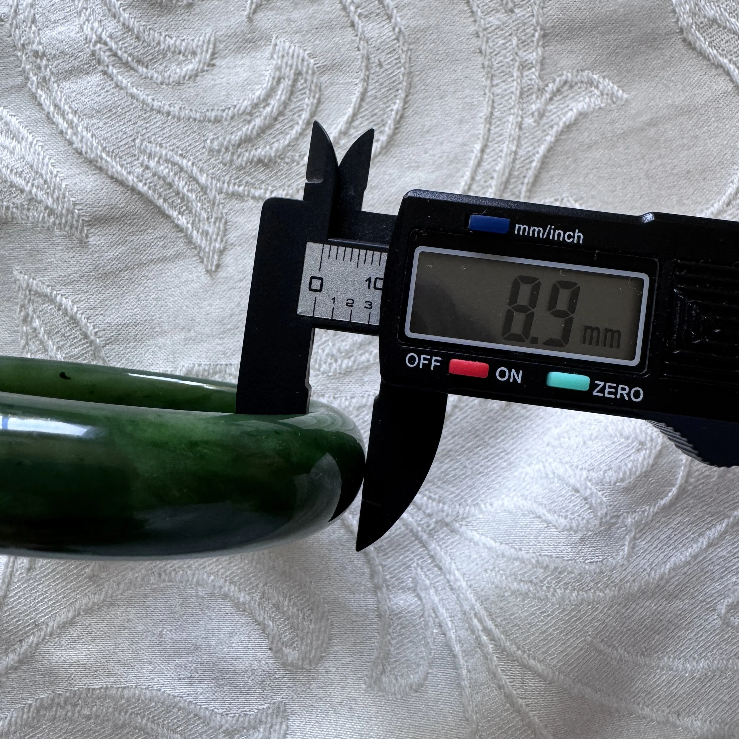 Canadian jade-jademastervancouver.com