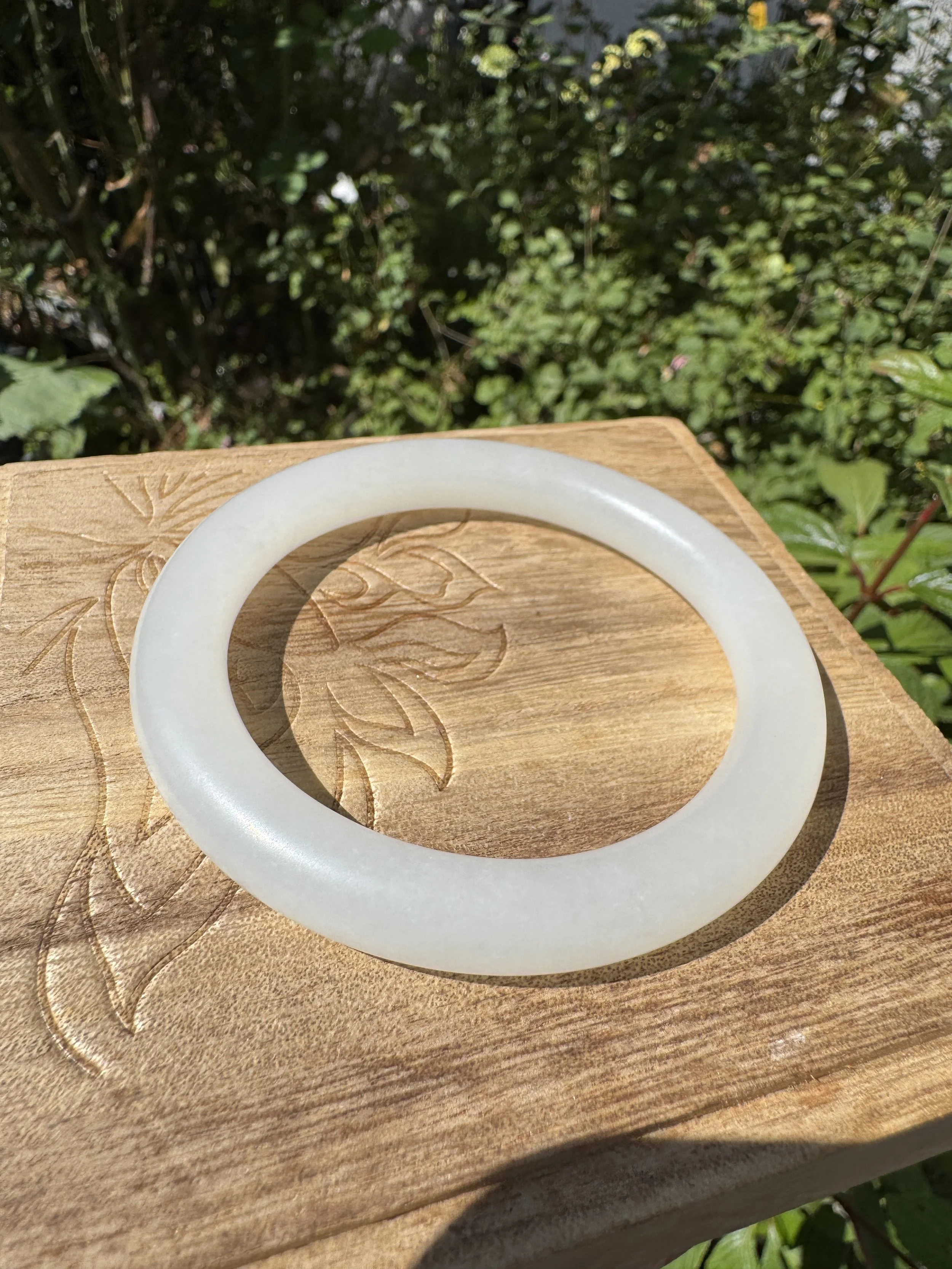 Chinese white nephrite jade bangle bracelet