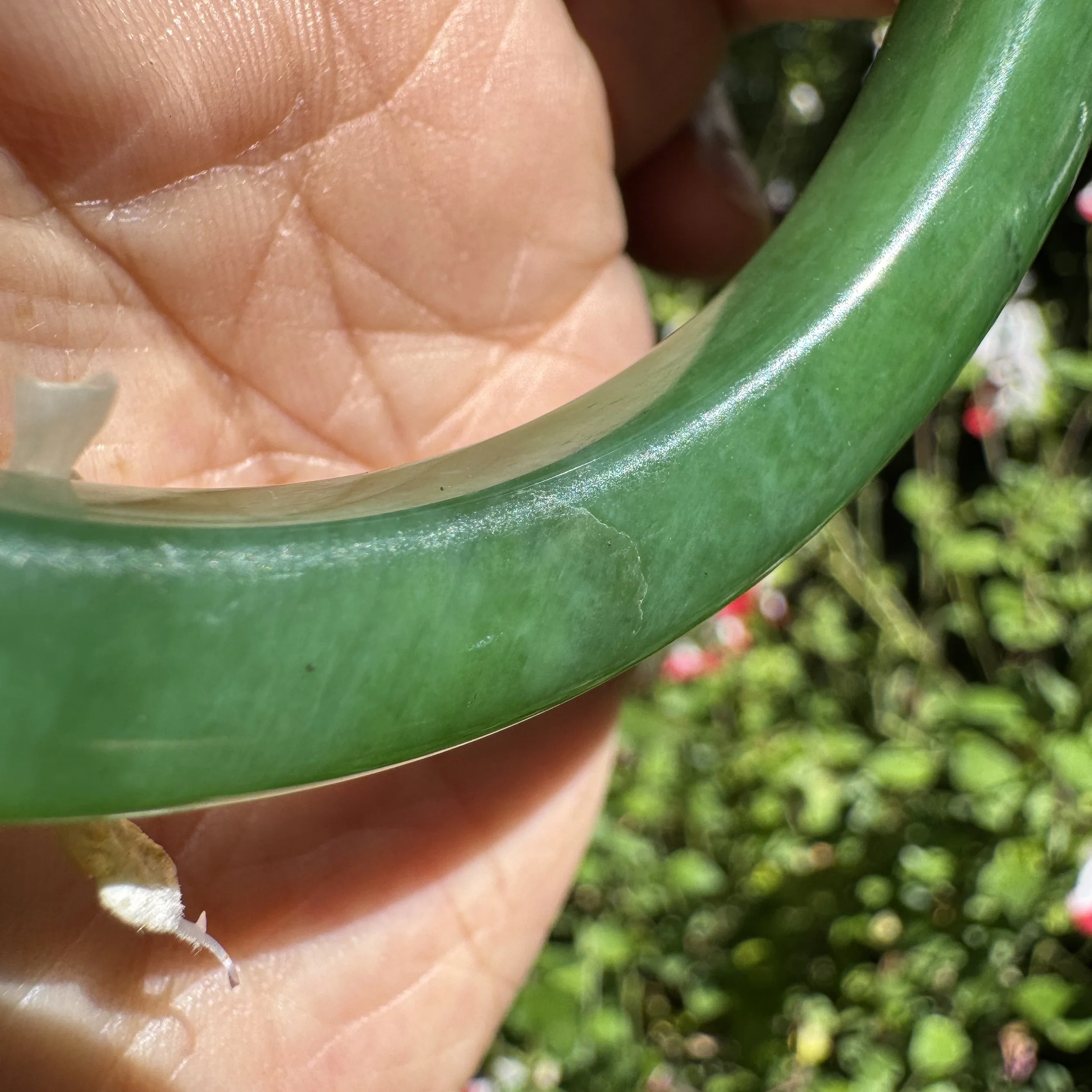 Siberian green nephrite jade- jademastervancouver.com