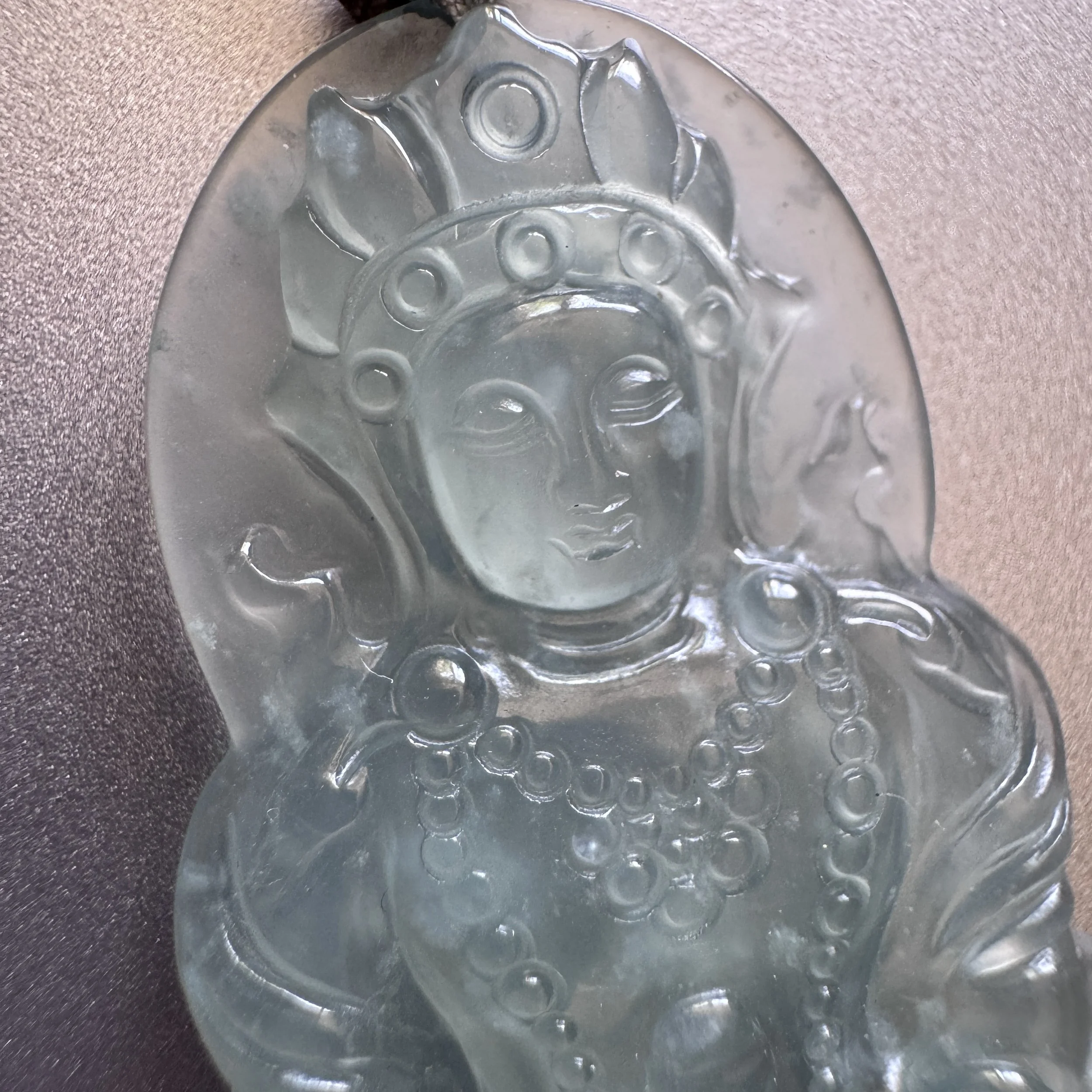 Rare Top quality Guatemalan Glassy jadeite- image of Buddha