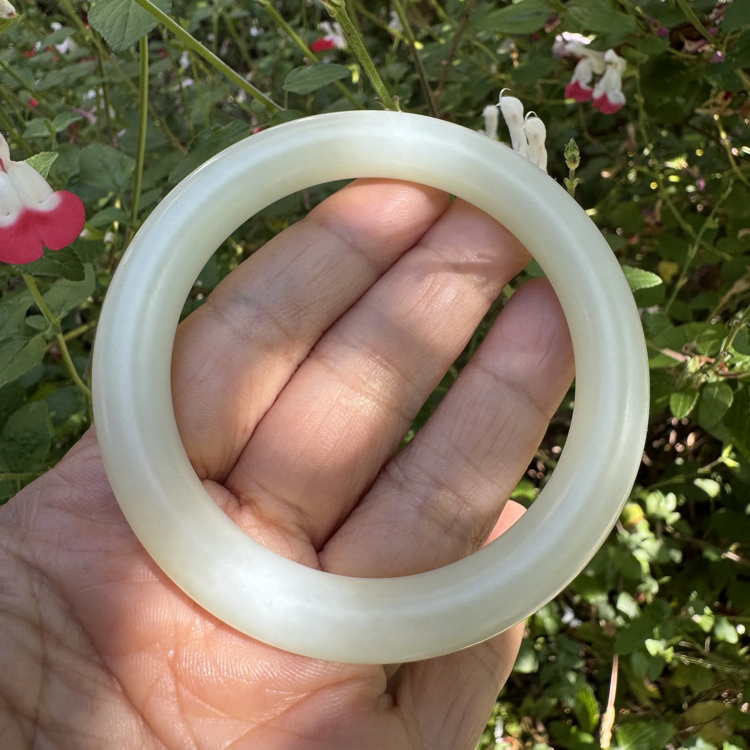 Xinjiang Nephrite jade bangle-jademastervancouver.com