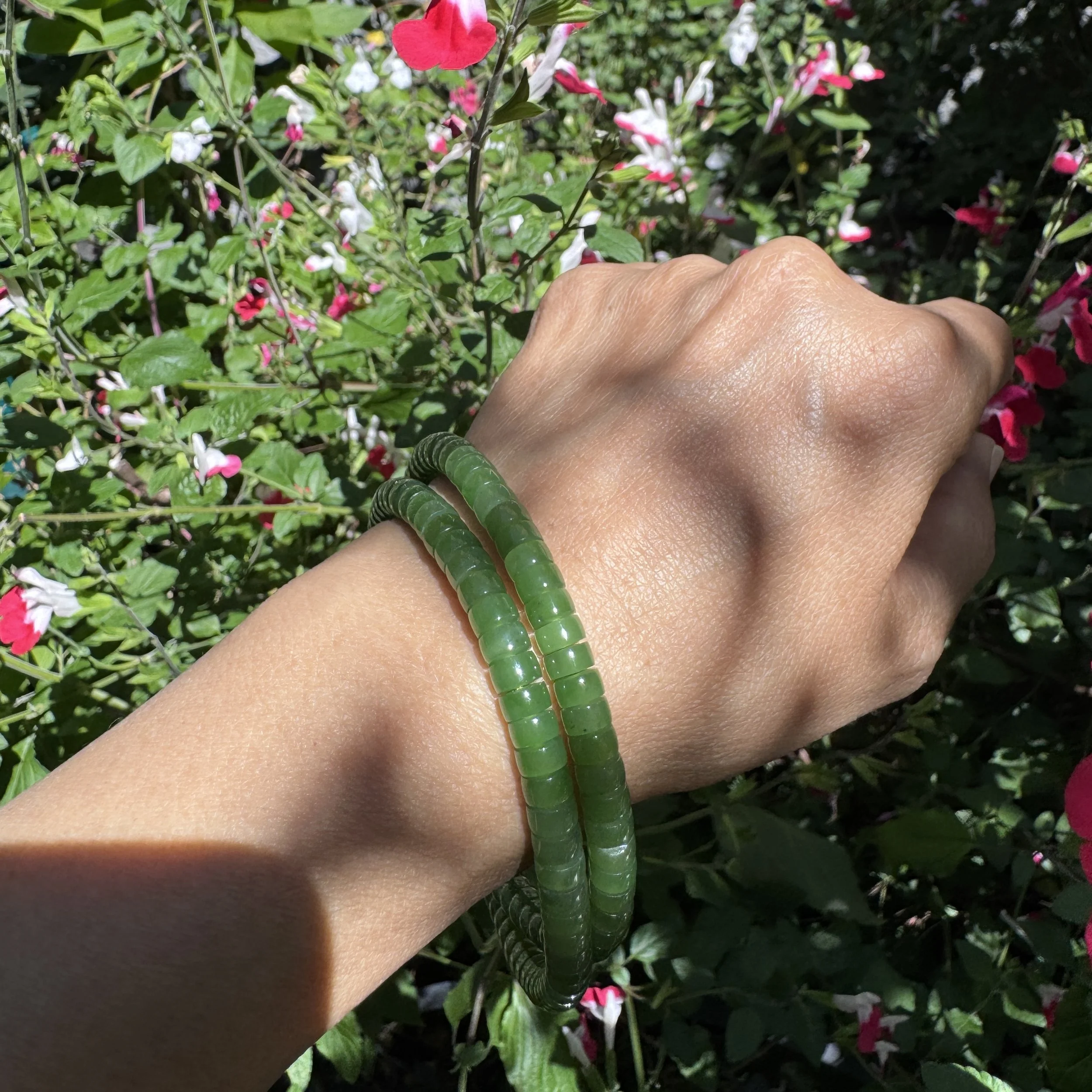 Siberian green nephrite jade- jademastervancouver.com