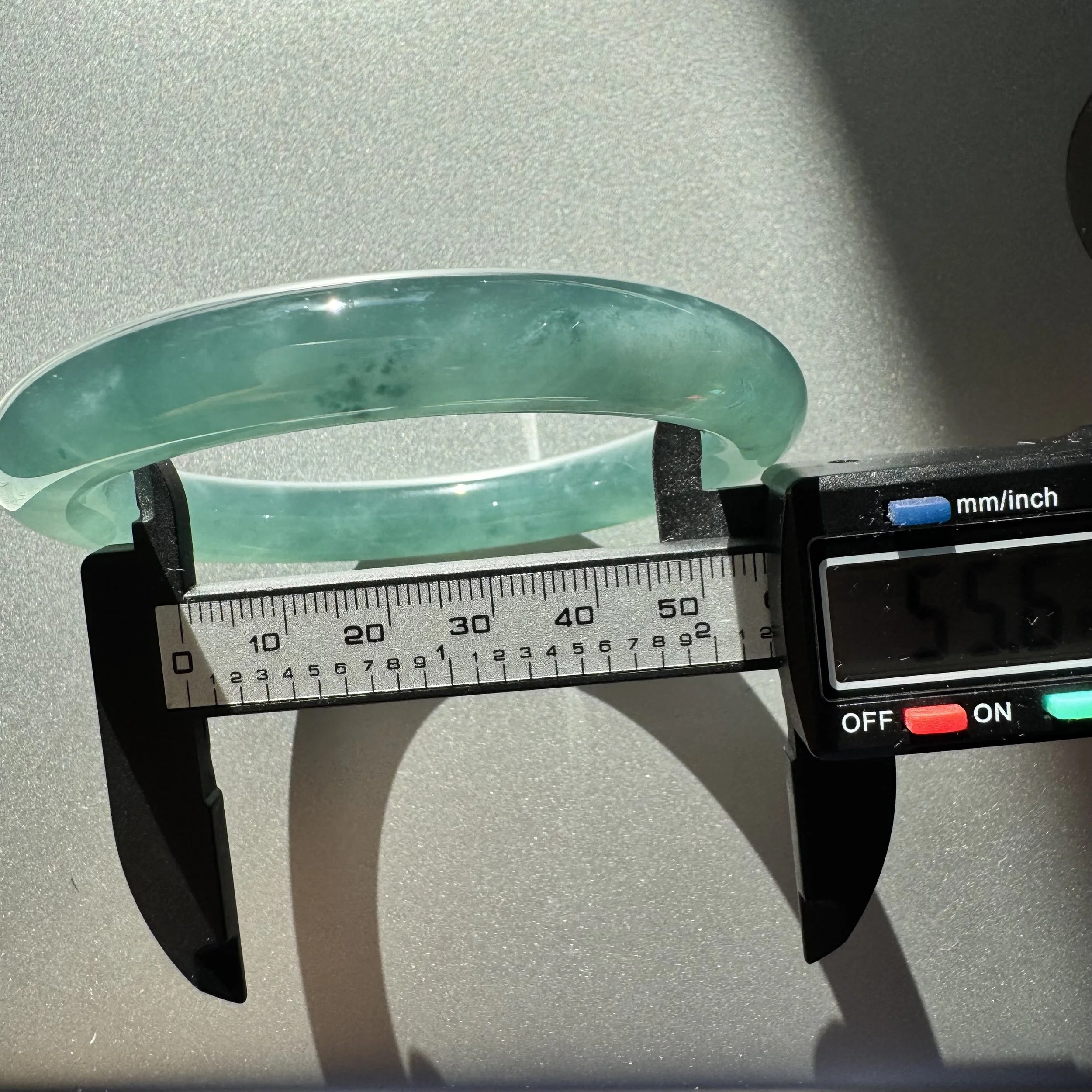 jademastervancouver.com