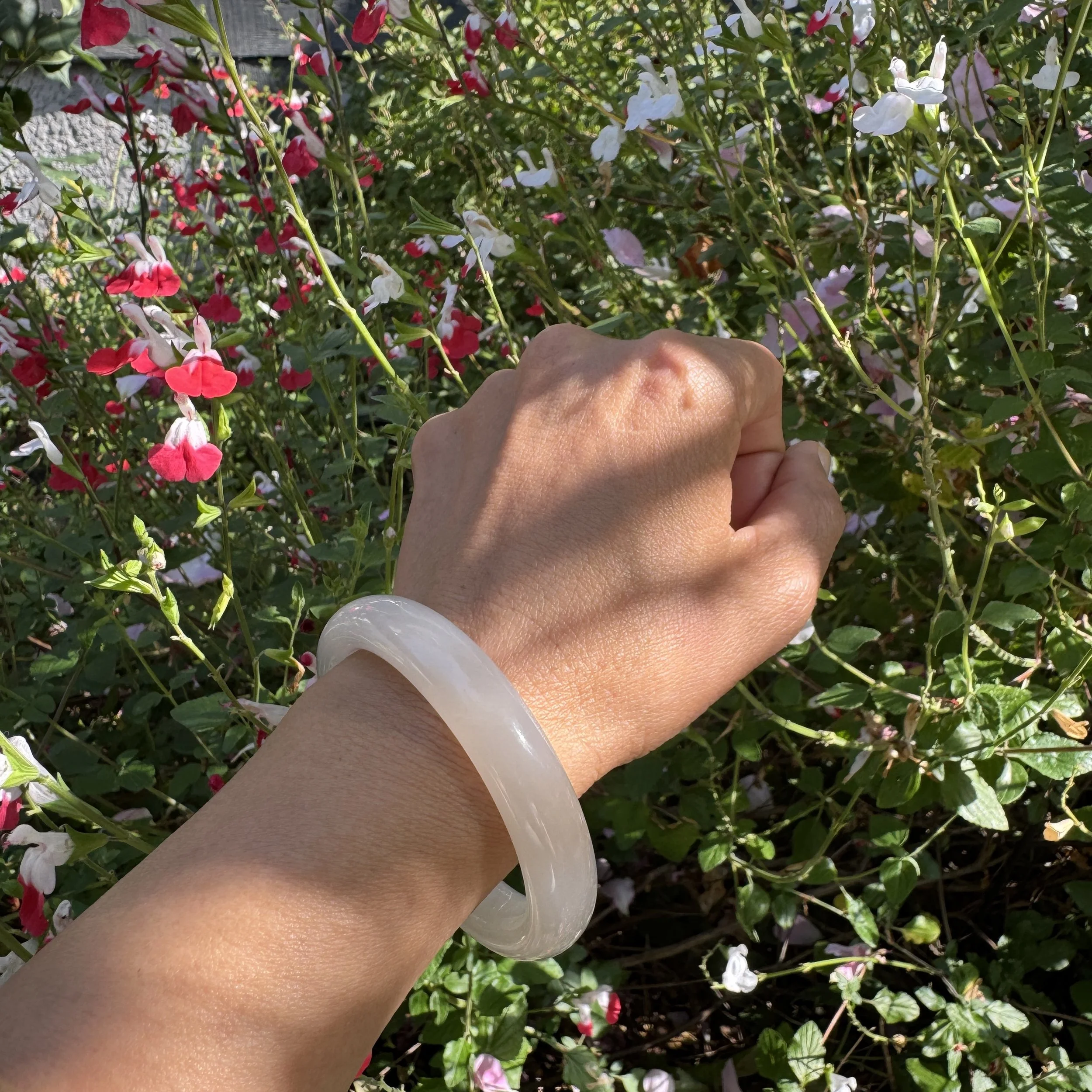 ext Icy jade bangle-jademastervancouver.com