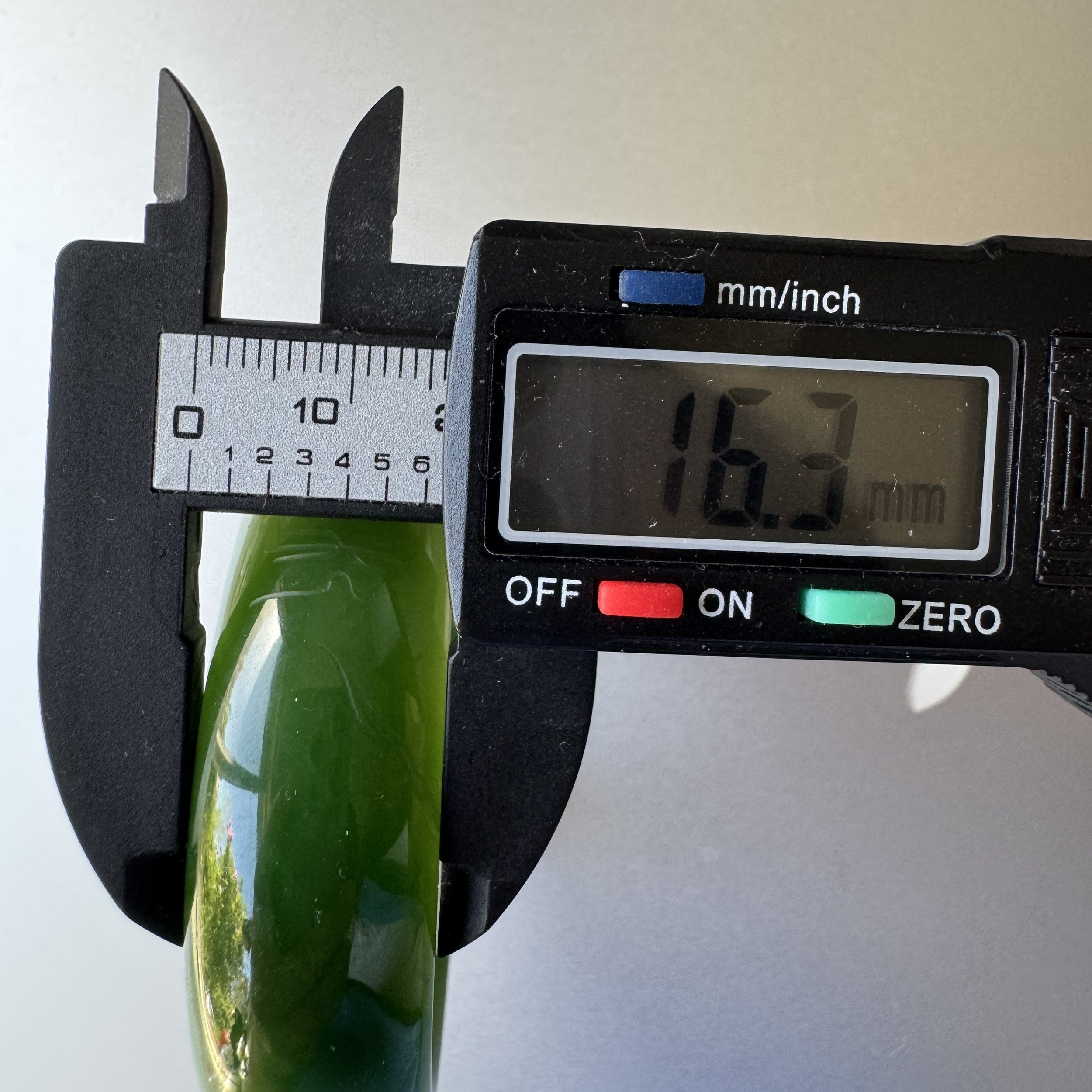 Hetian green nephrite jade-jademastervancouver.com