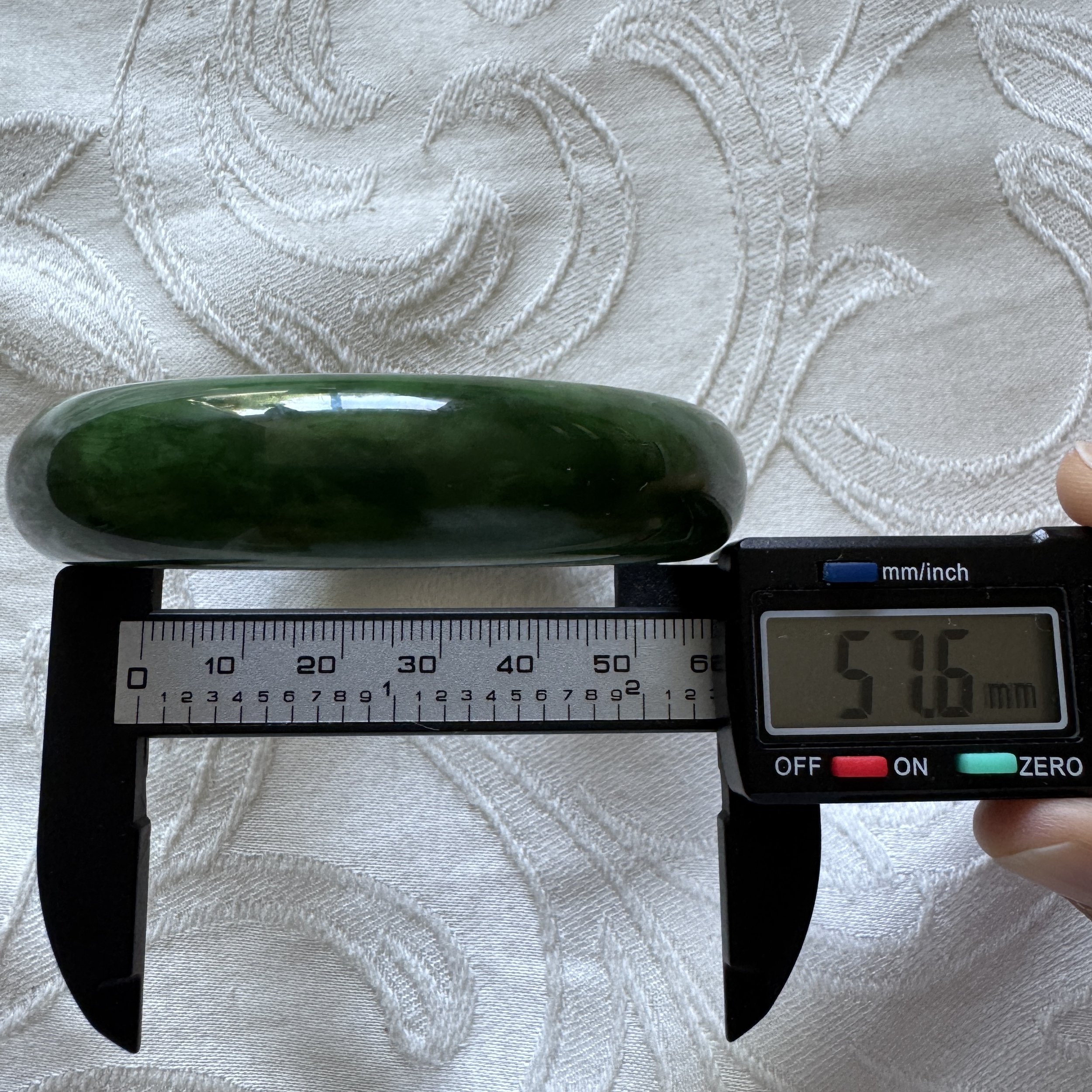 Canadian jade-jademastervancouver.com