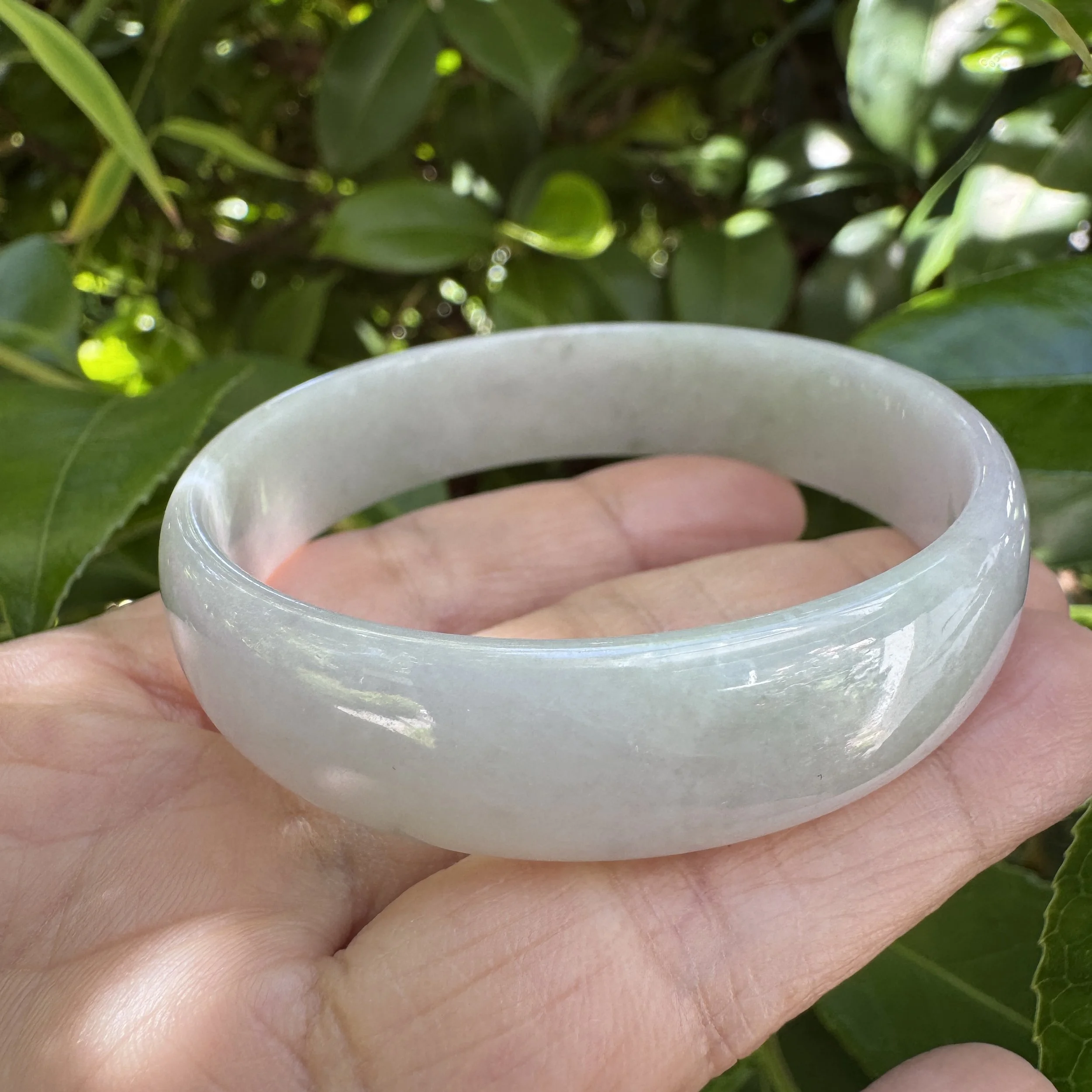 Myanmar jadeite bangle bracelet- jademastervancouver.com