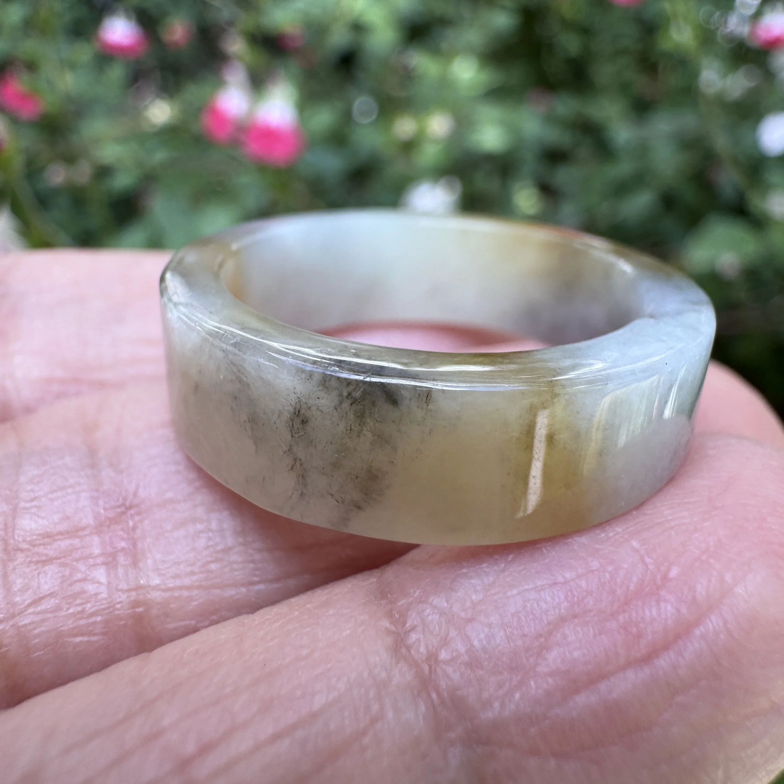 Jadeite ring-jademastervancouver.com
