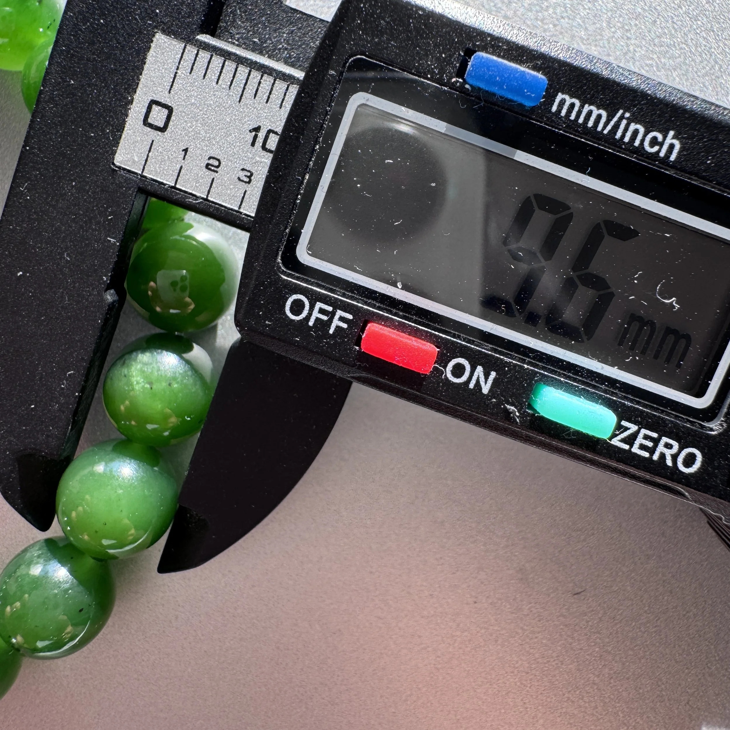 jademastervancouver.com