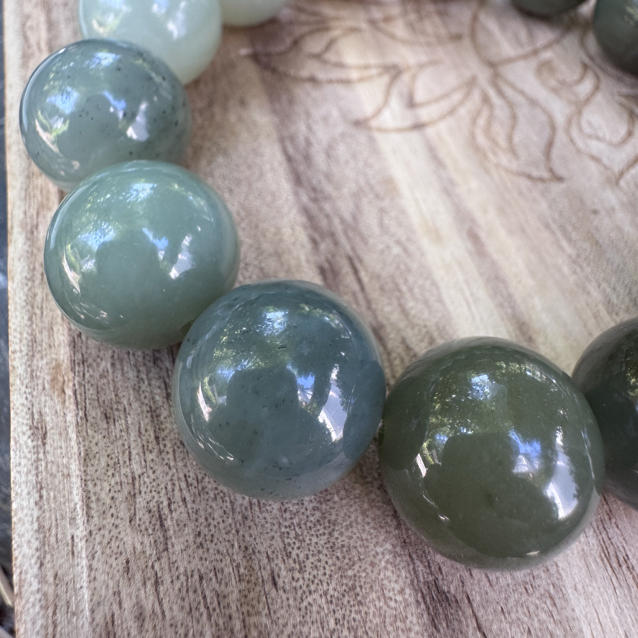 Hetian jade beads- jademastervancouver.com