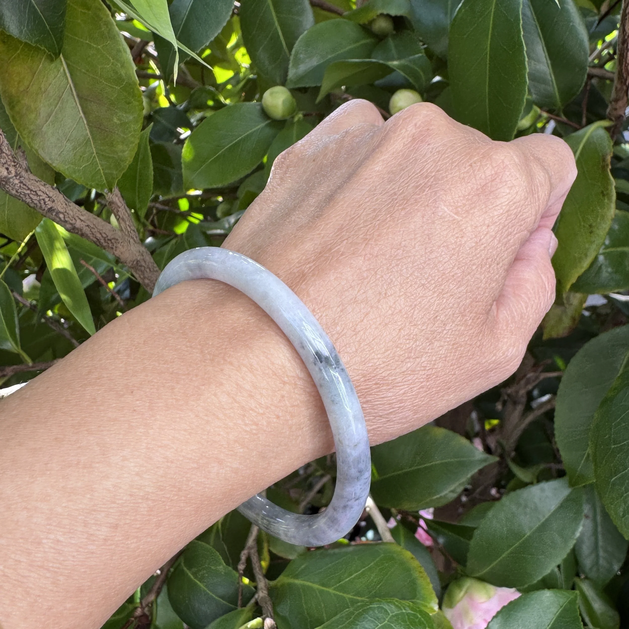 Jade bangle bracelet (60.9mm)- Myanmar jadeite