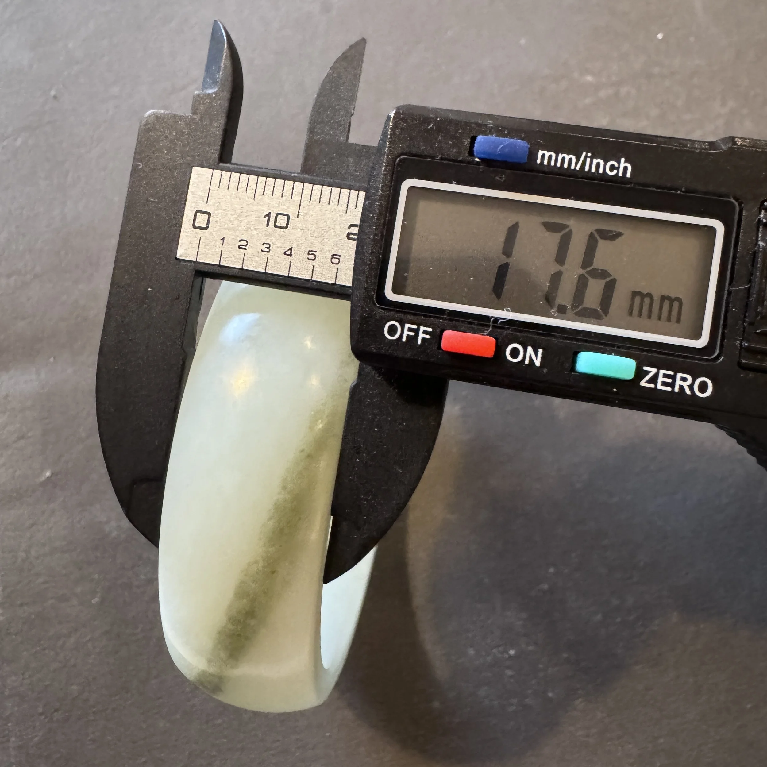 jademastervancouver.com