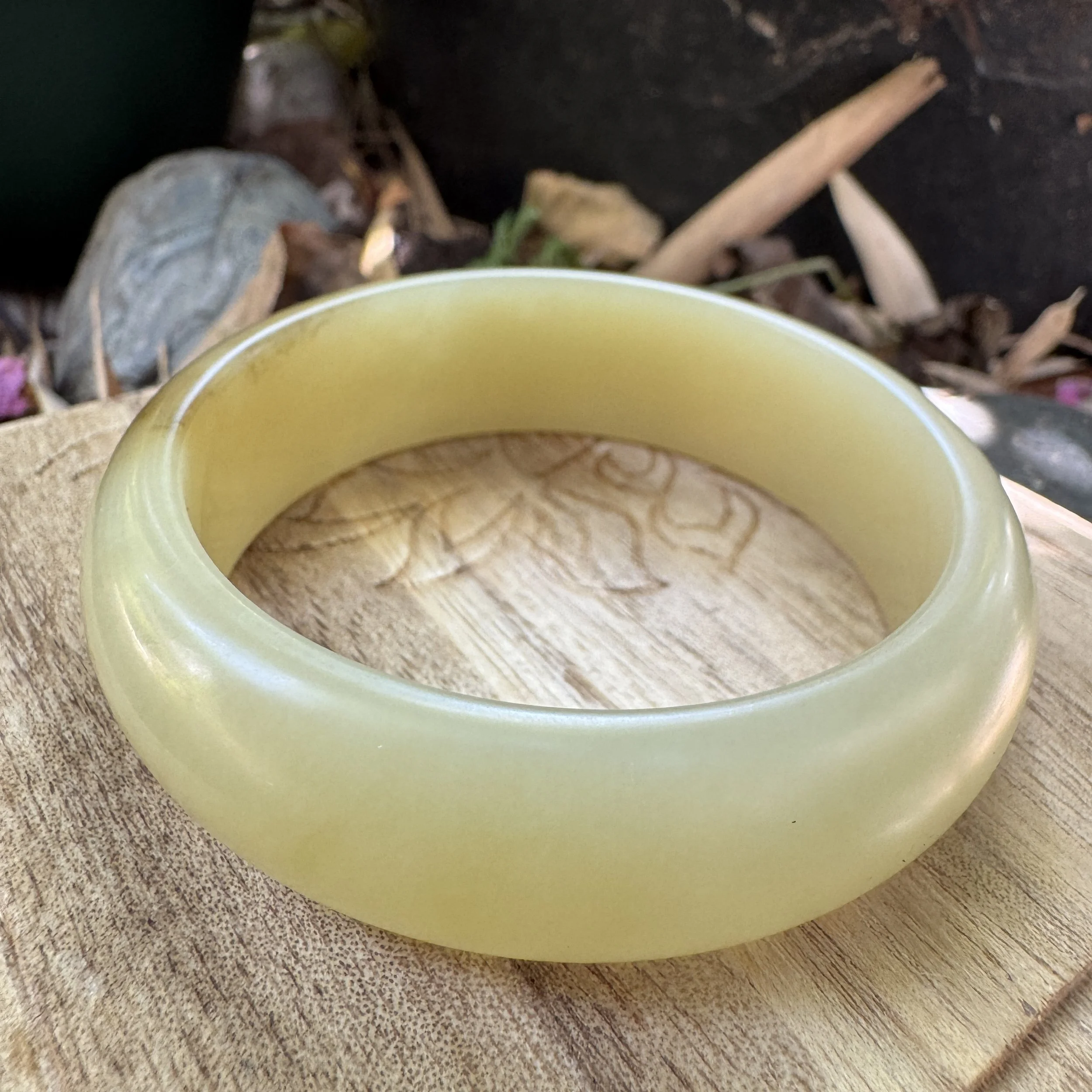 58.5mm Natural Hetian Golden Brown Sugar Nephrite Jade Bangle