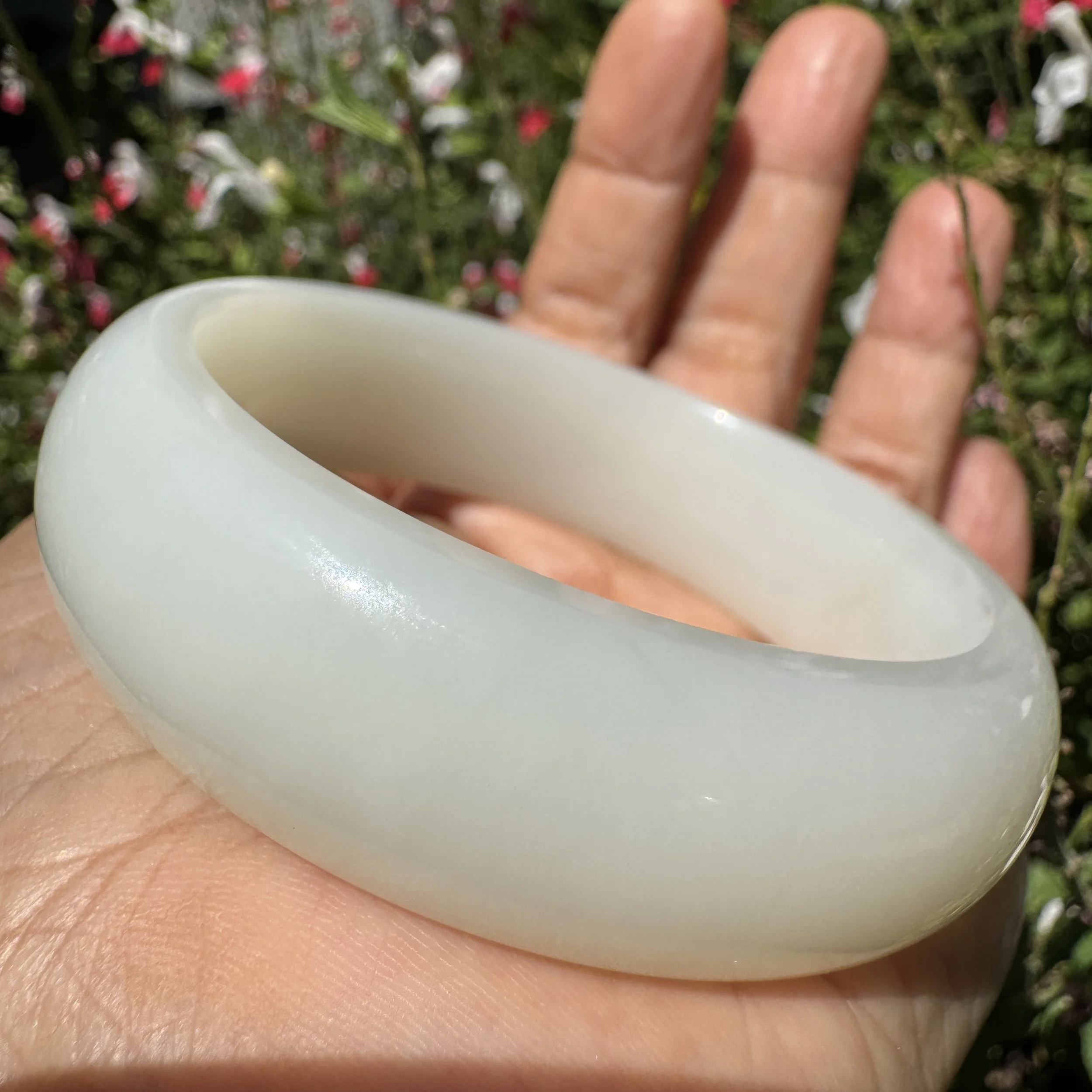 mutton white fat nephrite jade bangle-jademastetvancouver.com