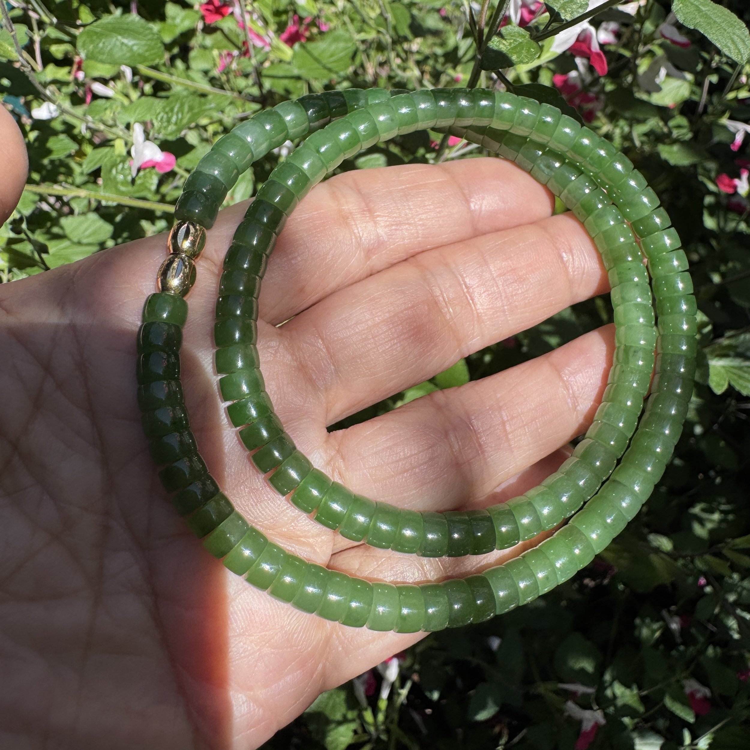 Siberian green nephrite jade- jademastervancouver.com