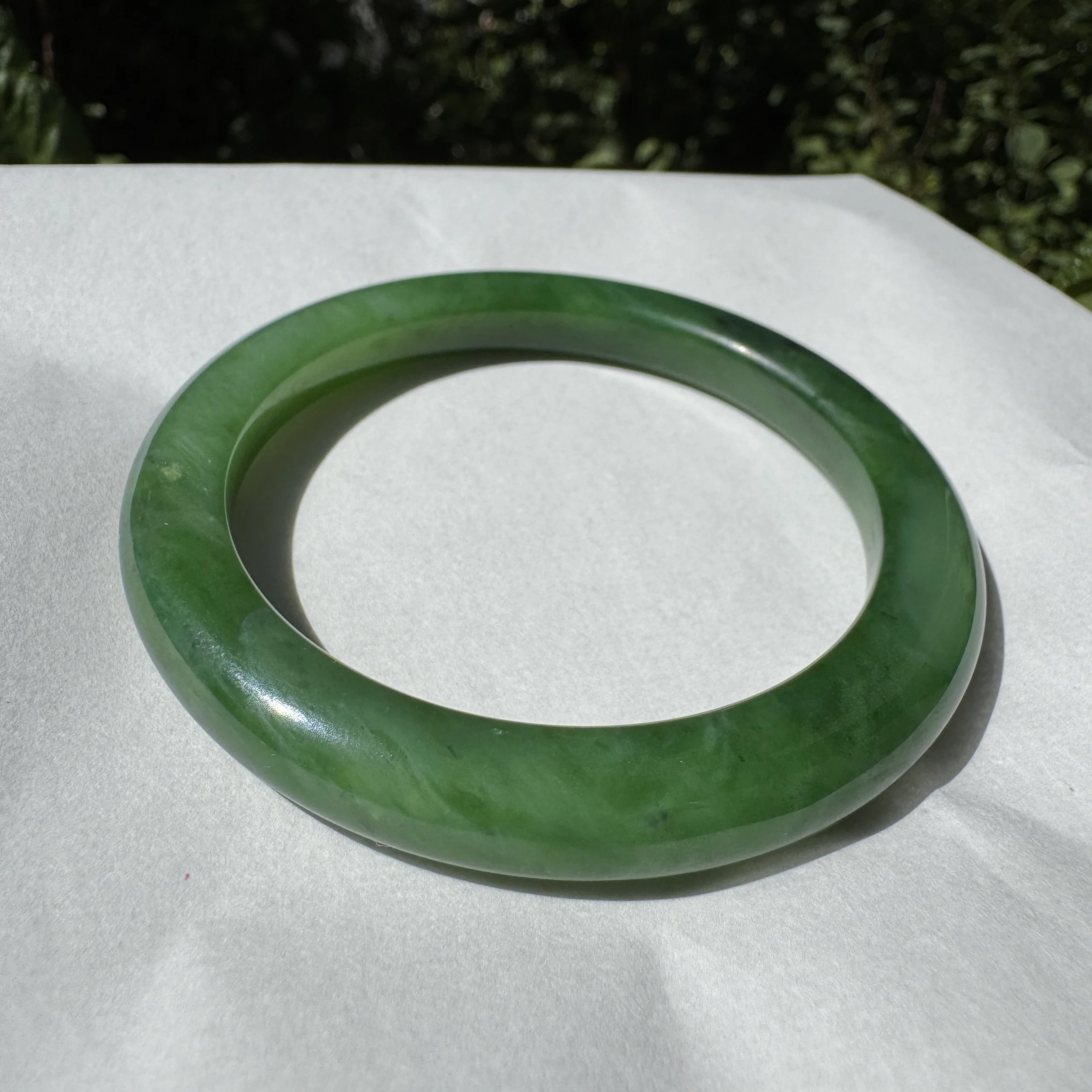 Siberian green nephrite jade- jademastervancouver.com
