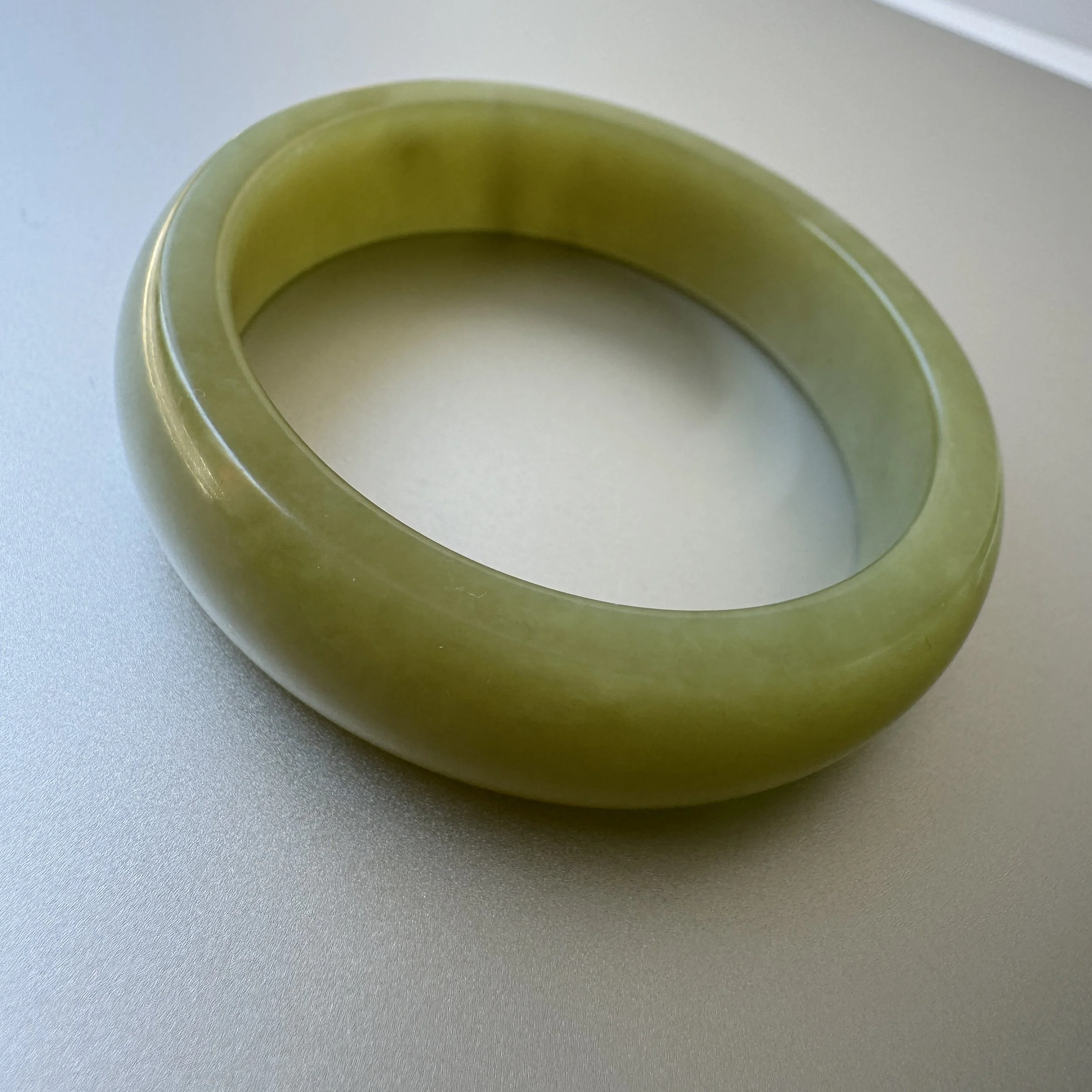 Yellow nephrite jade- jademastervancouver.com