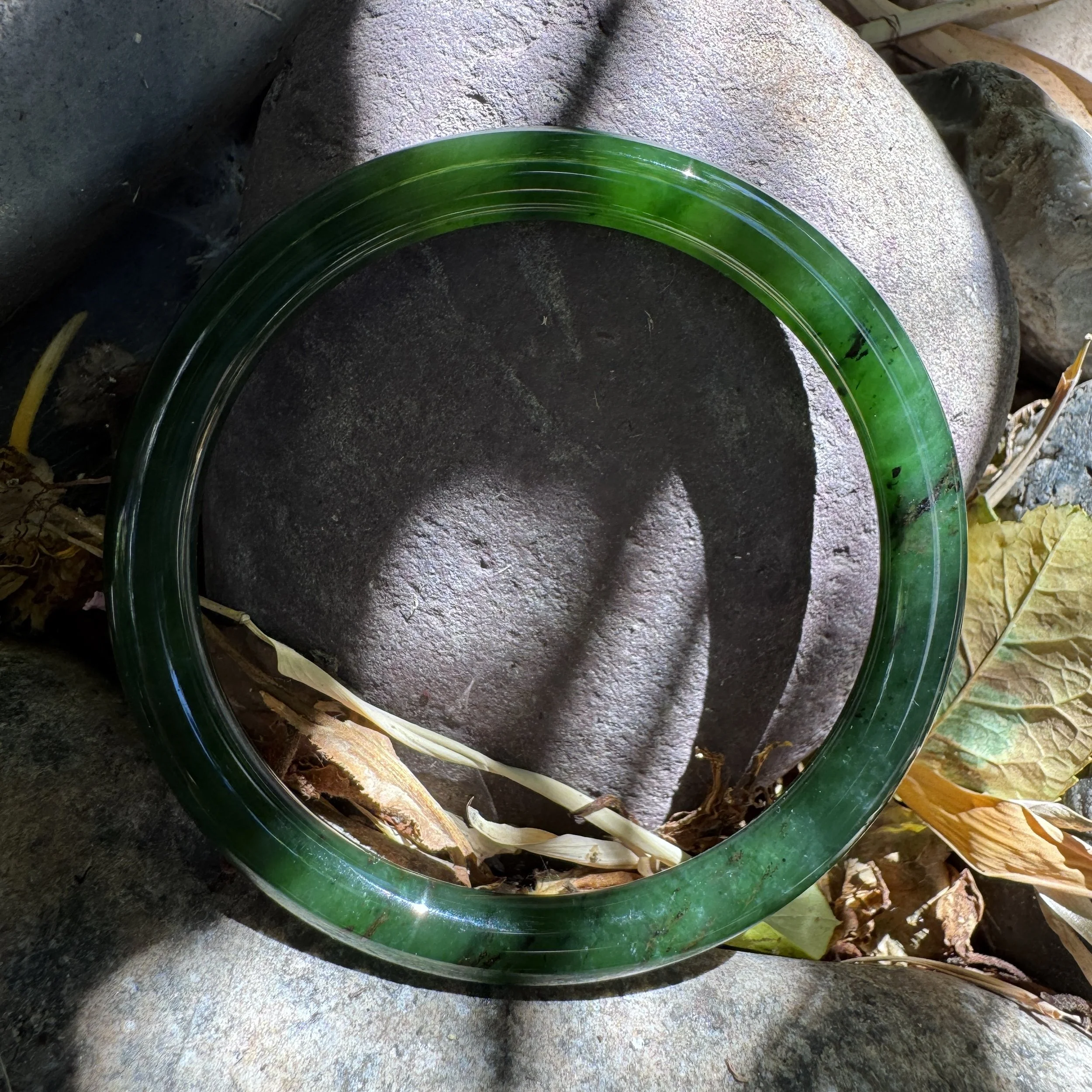 Handmade Natural Canadian Nephrite Jade Bangle Bracelet （60.9mm）
