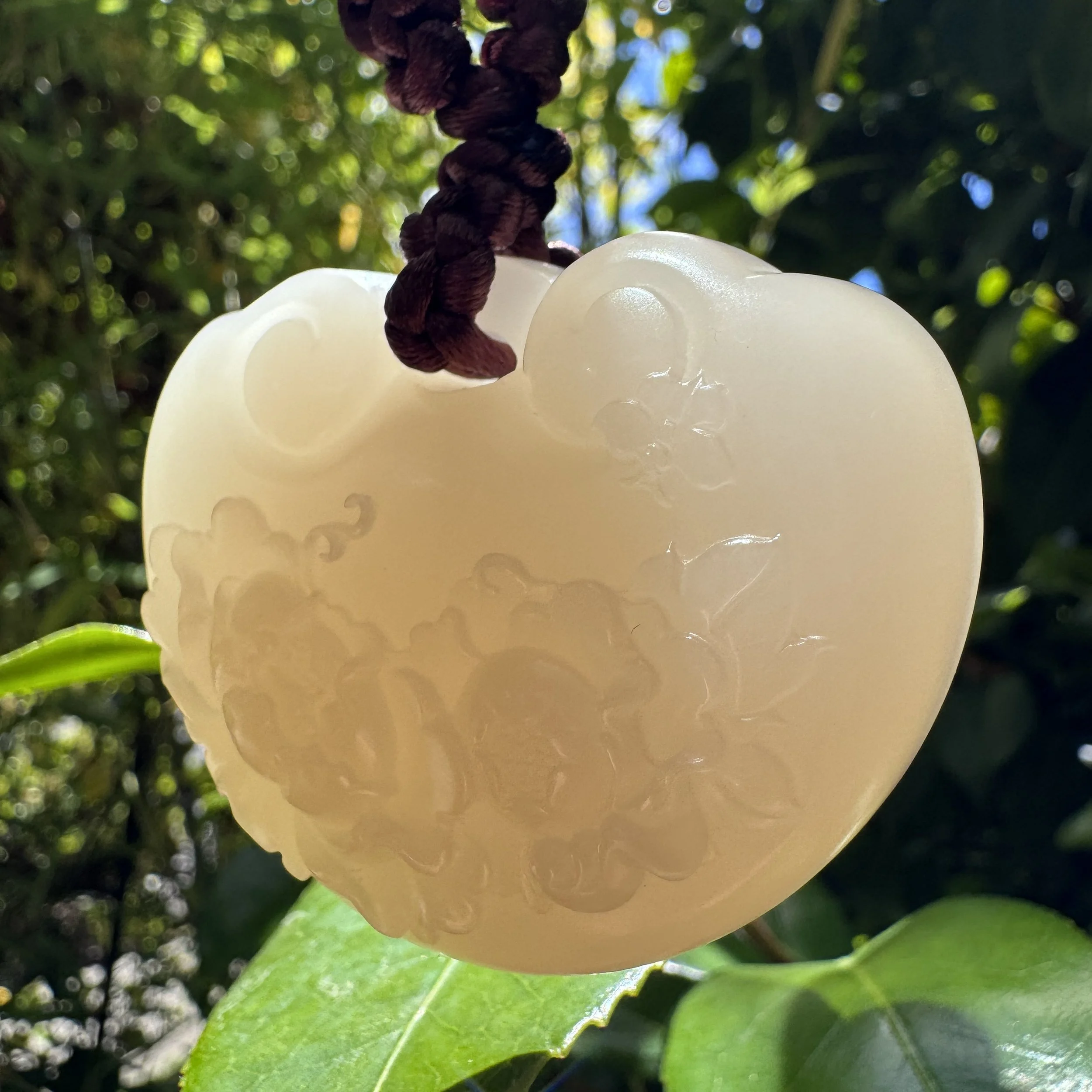 Top grade pink nephrite- jademastervancouver.com