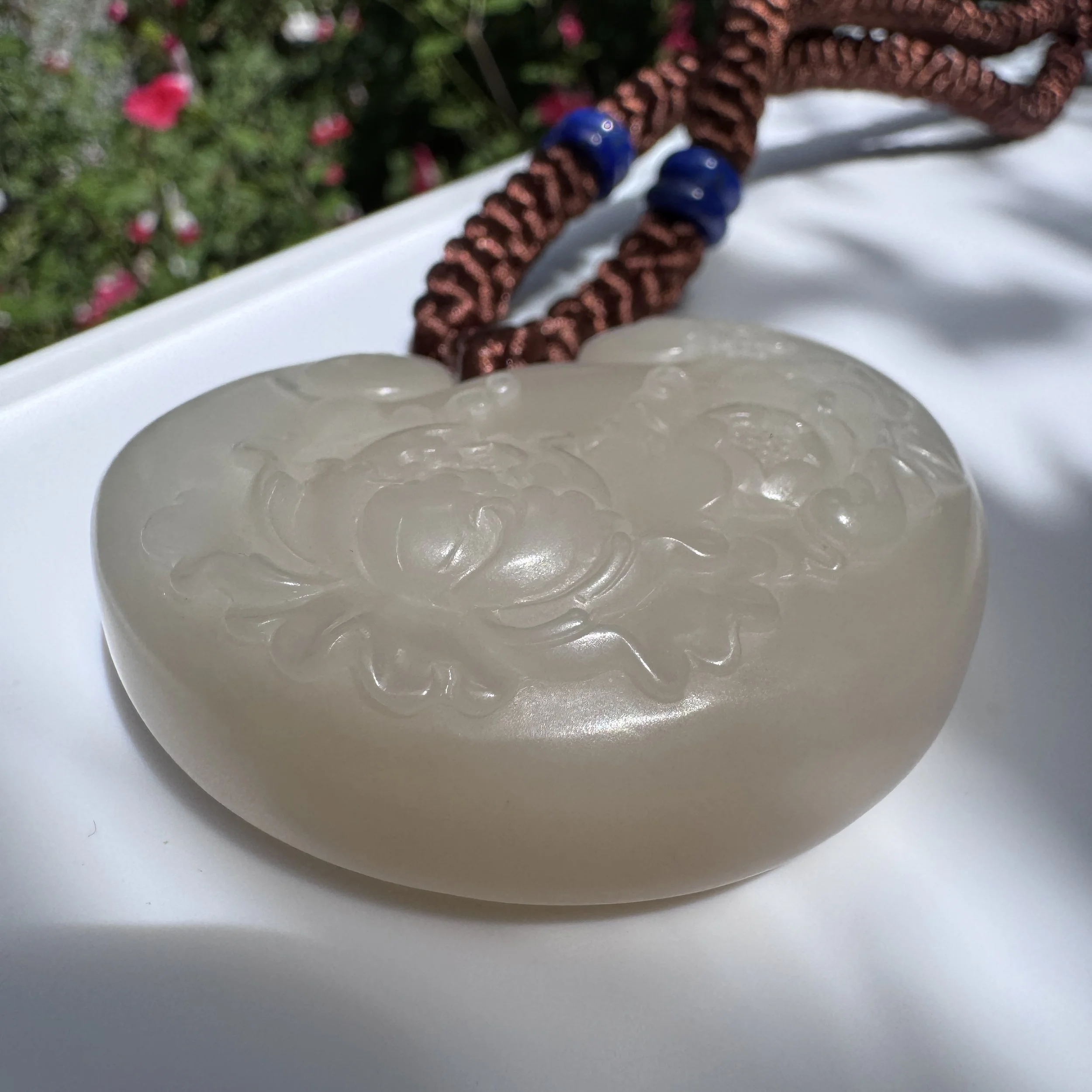 Top grade pink nephrite- jademastervancouver.com