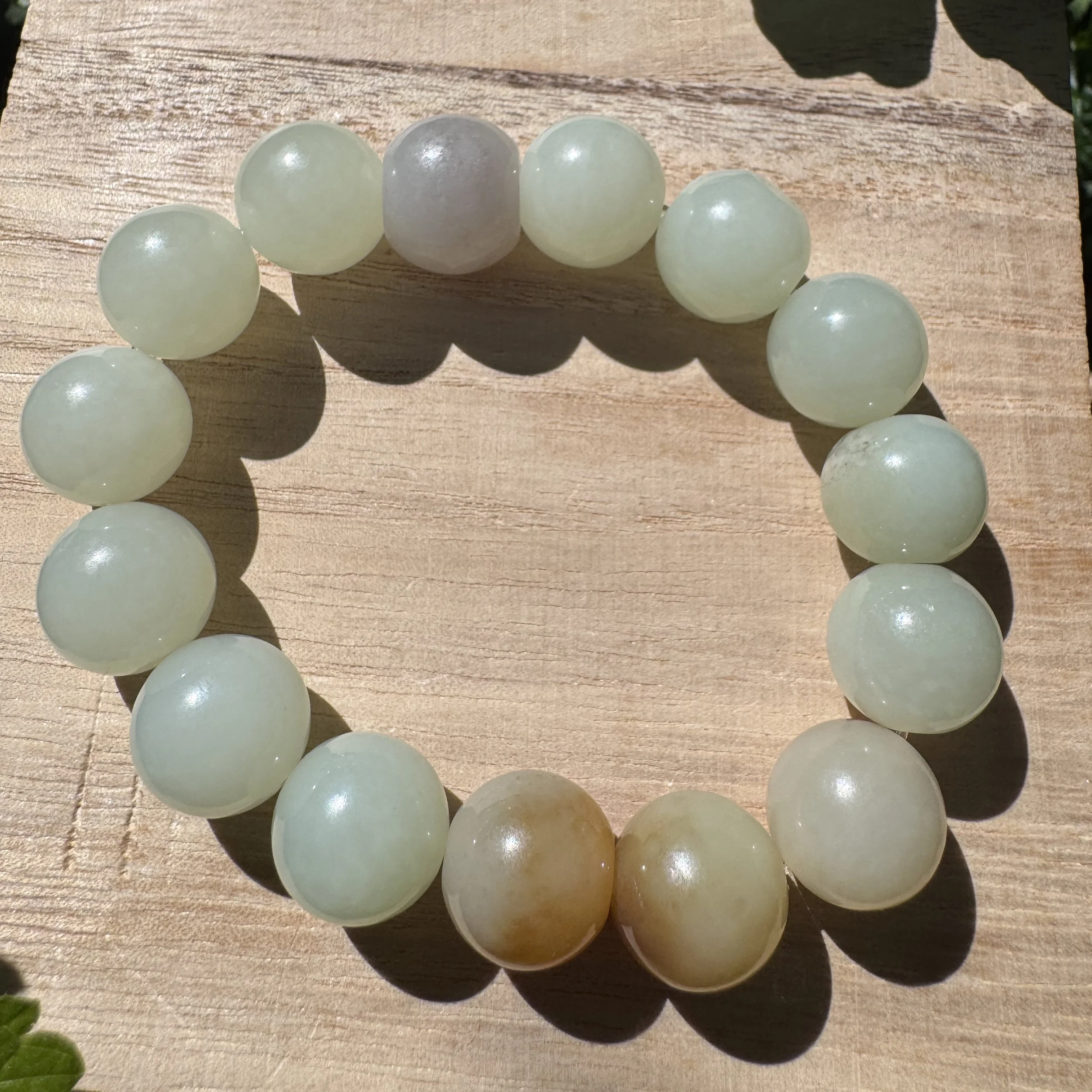 High quality medium large  Hetian nephrite jade beads (14 mm) bracelet