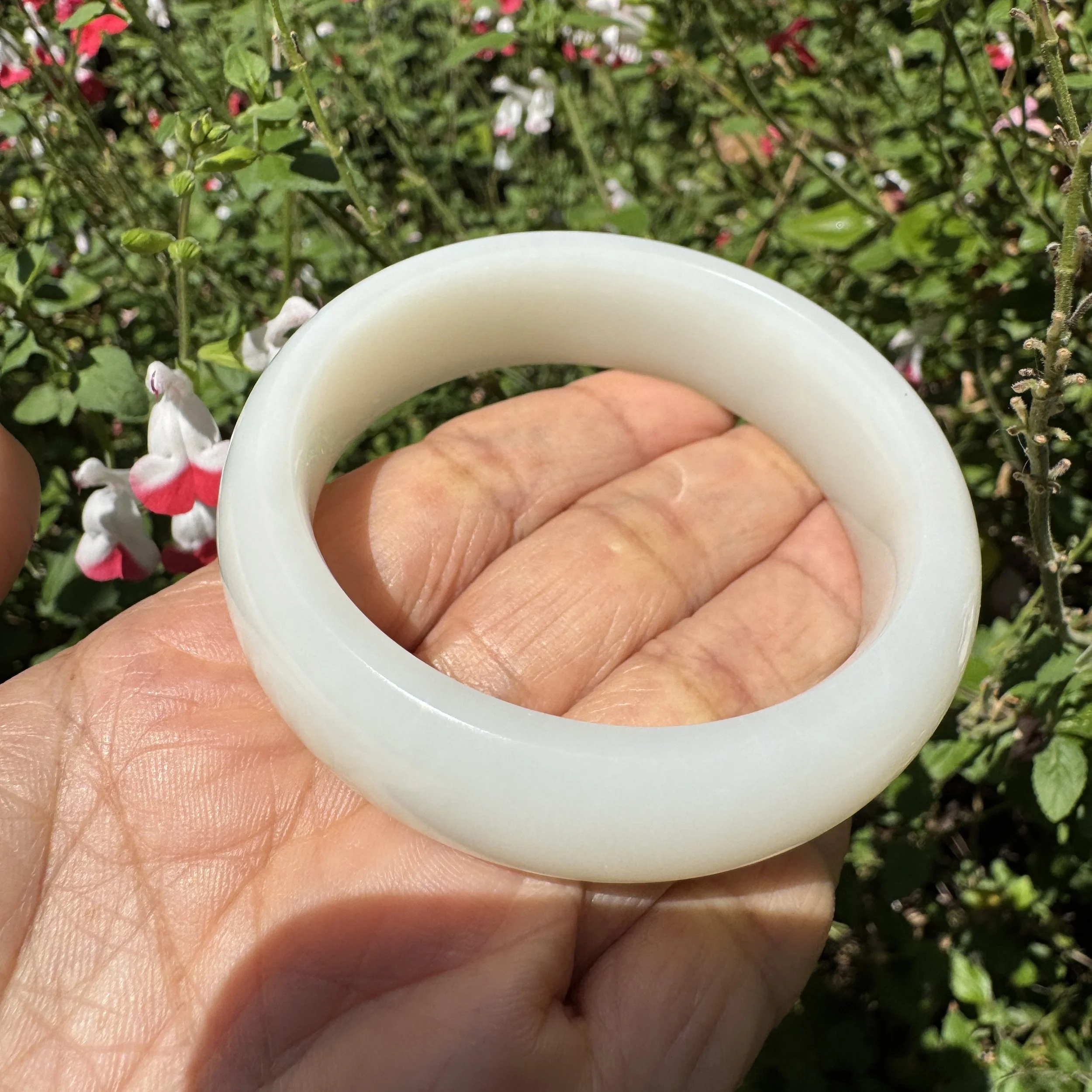 mutton white fat nephrite jade bangle-jademastetvancouver.com