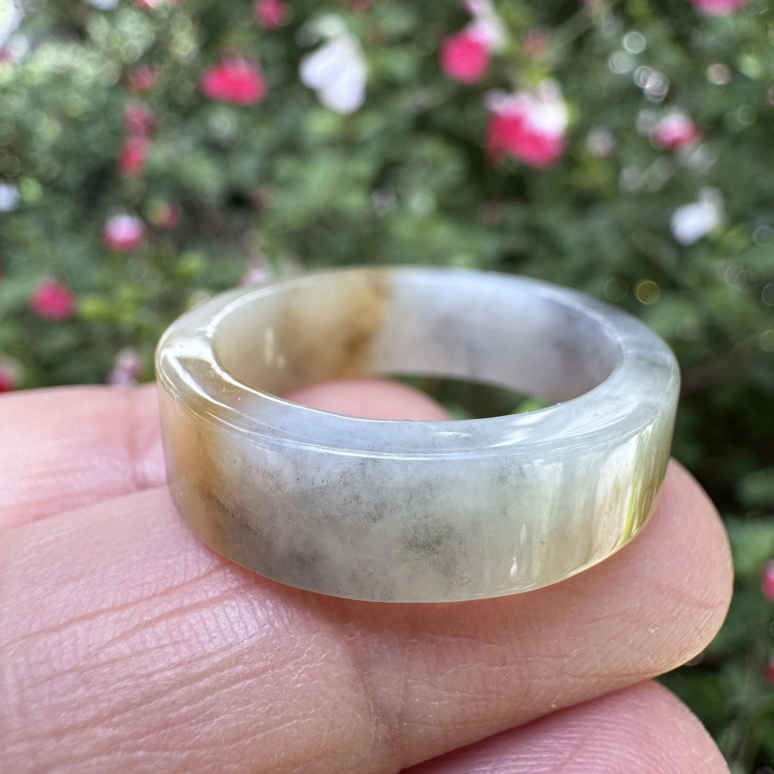 Jadeite ring-jademastervancouver.com