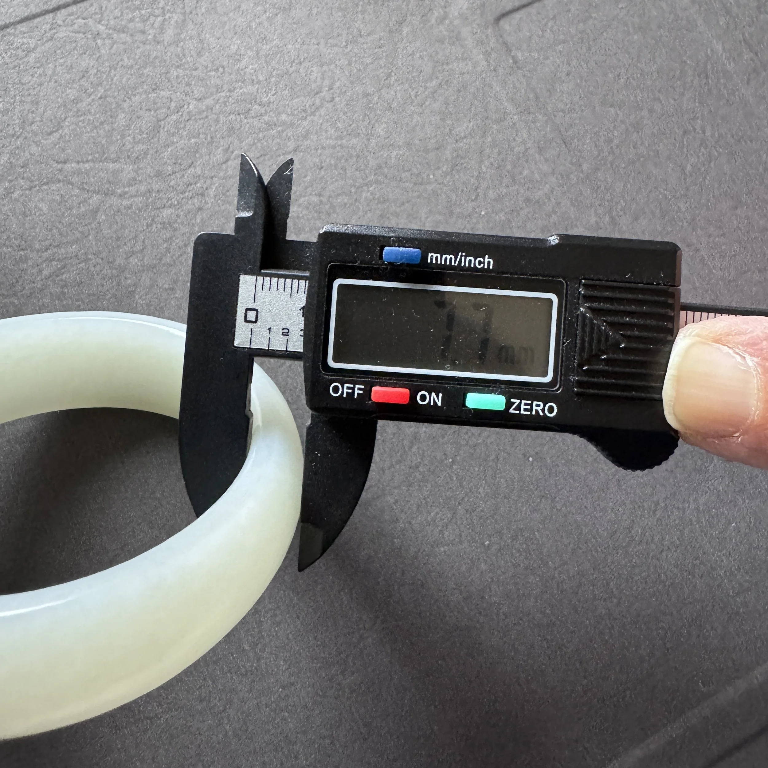 jademastervancouver.com