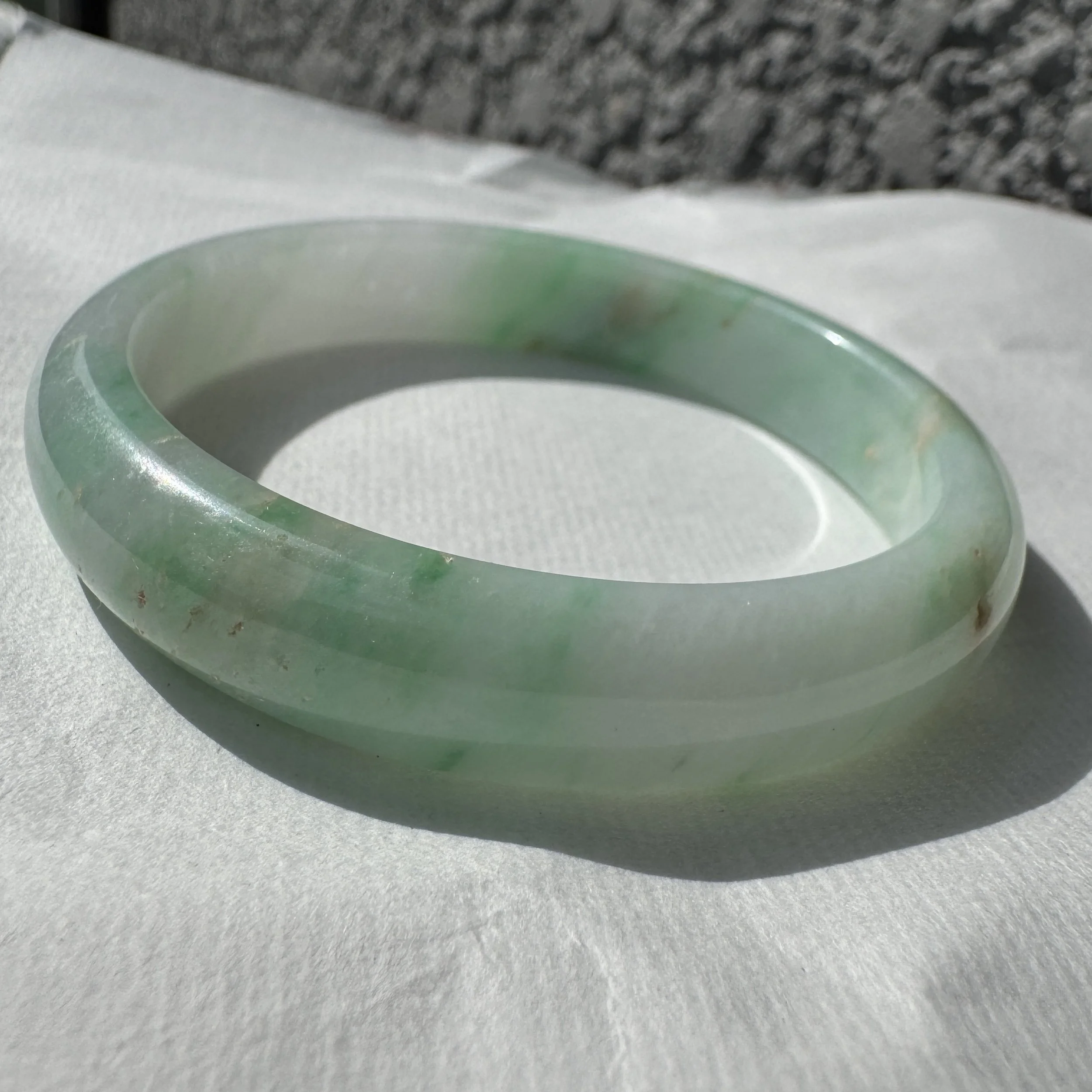 apple green jade-jademastervancouver.com