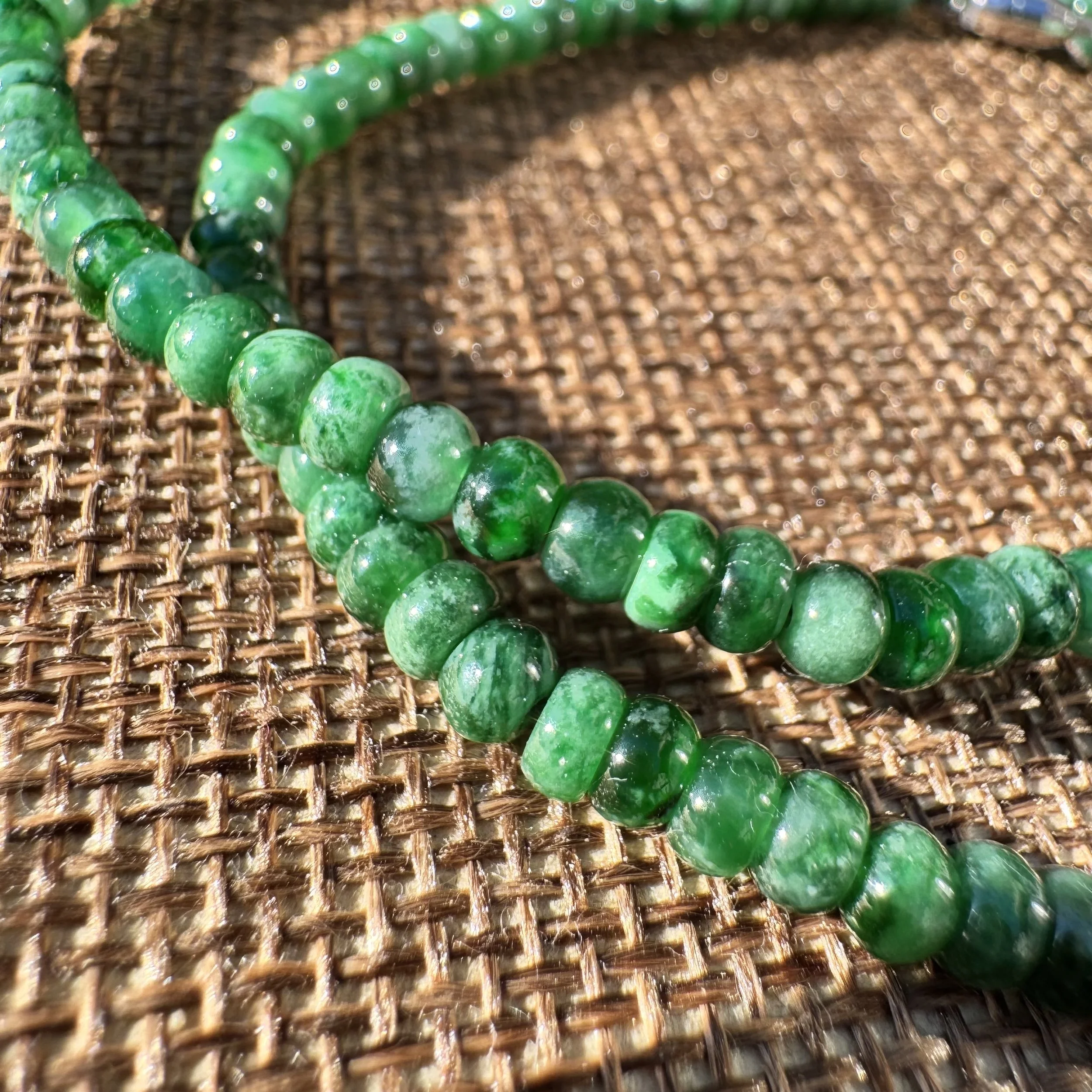 jademastervancouver.com